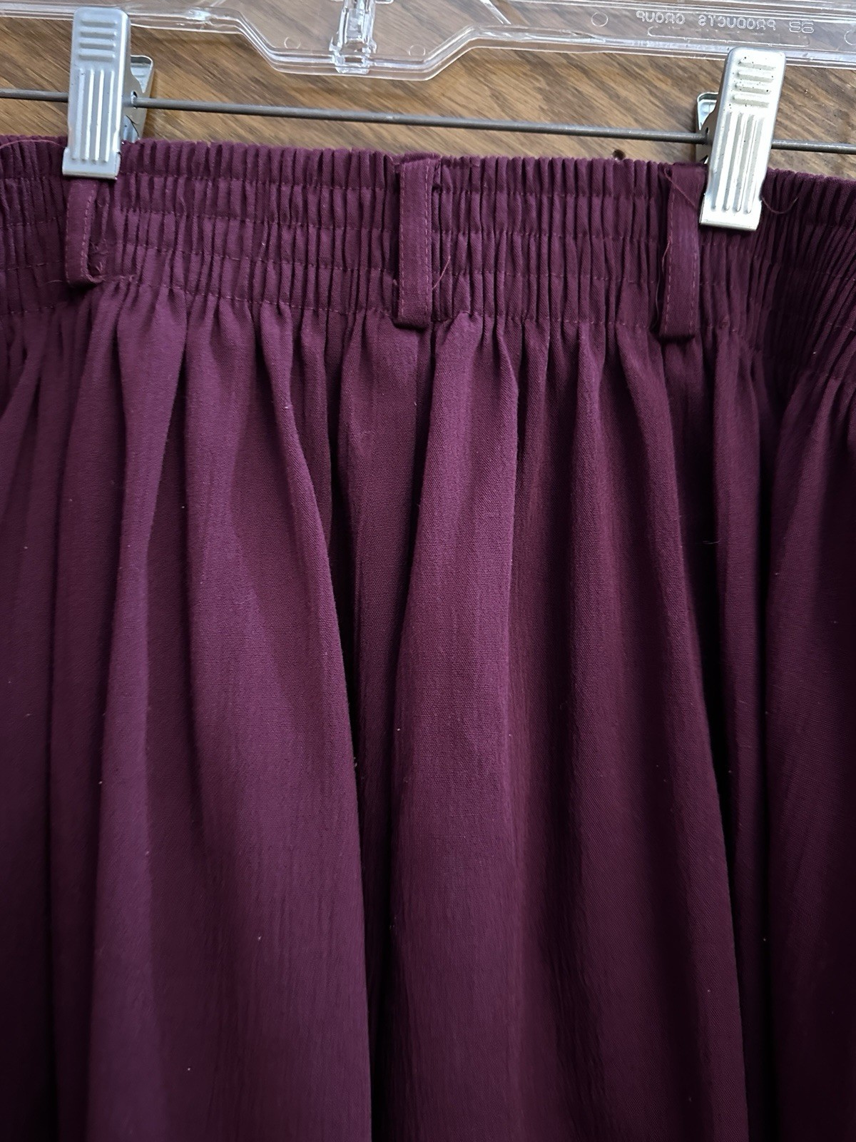 Vintage Lauren Woods Pleated Midi Skirt Size 14 Cranberry Wine Elastic Waist