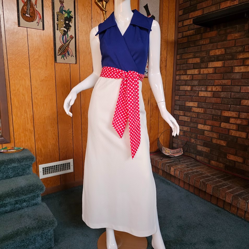 Vintage 70s Sassy Mod Sailor Nautical RWB Dagger Collar Maxi Hostess Dress XS/S