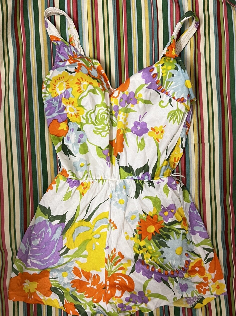 Jantzen Late 60s Early 70s Nylon Swimsuit Bathing Suit Play Suit Size 34D