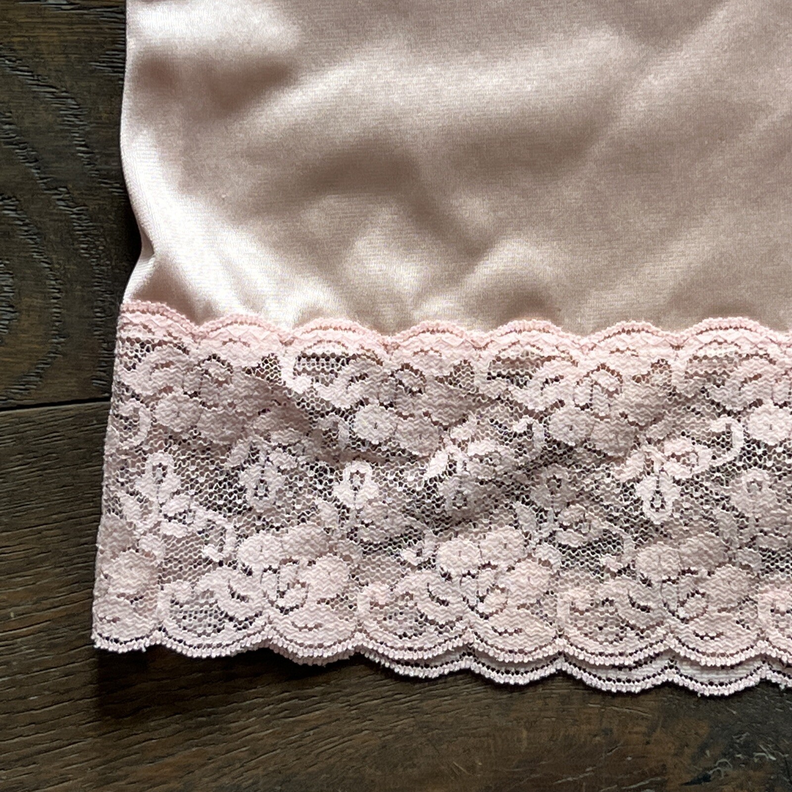 Vintage Sliperfection Womens 34 Pink Nylon Tricot/Lace Full Slip Antron III
