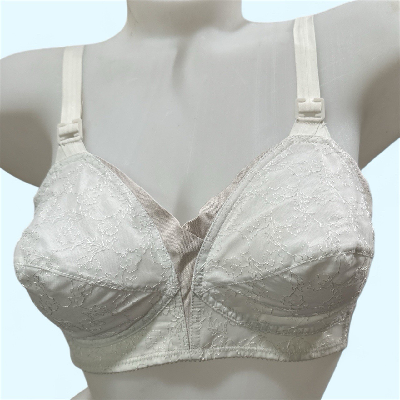Vintage 1963 Playtex Living Bra 32B NOS Pin Up Retro Feminine Curvy NIB Lingerie