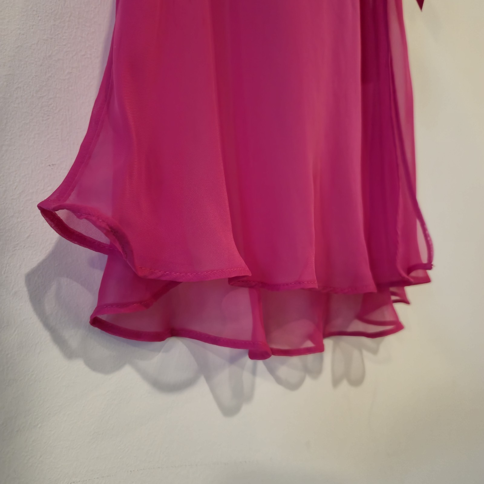 NWT Vintage Y2K Victoria’s Secret Hot Pink Floral Embroidery Bow Babydoll 34C