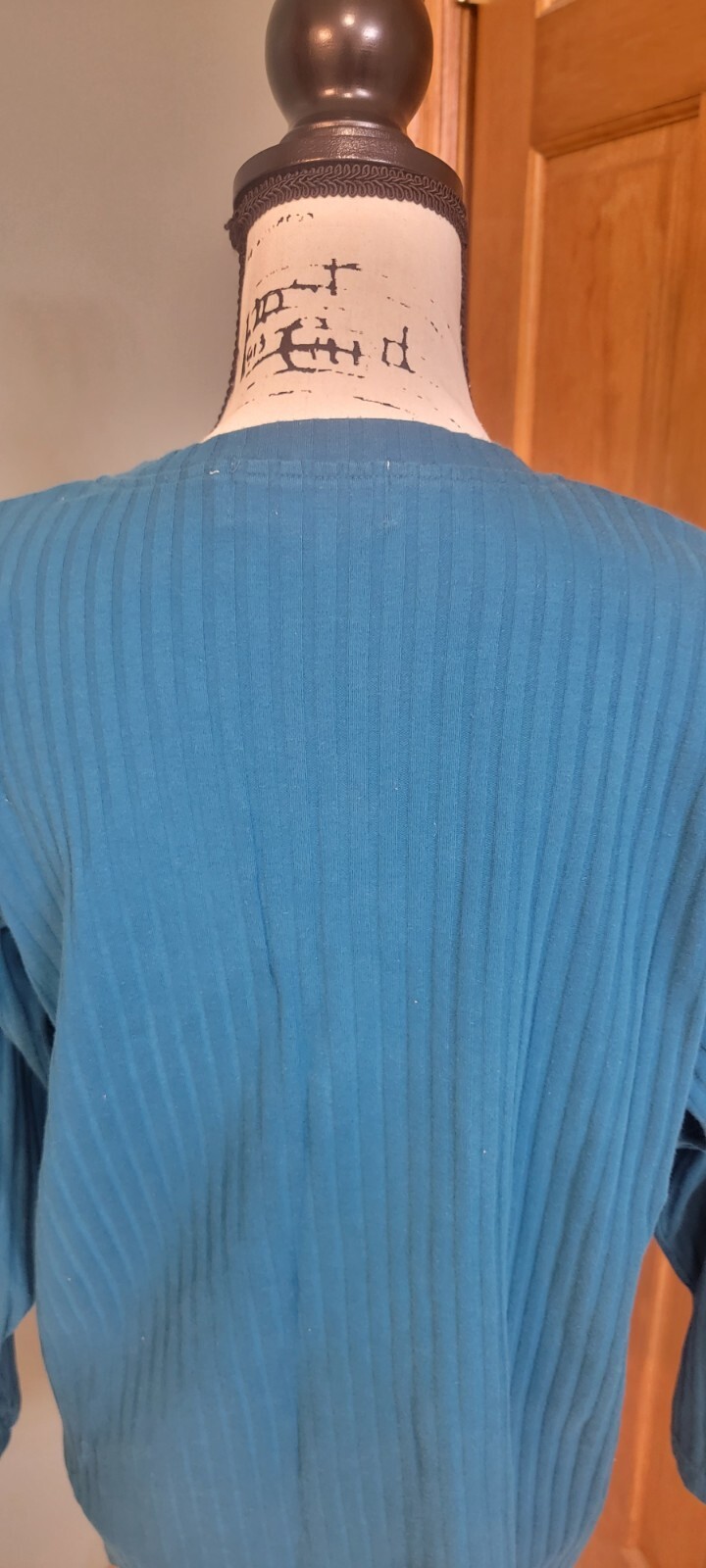 Nuovo County Seat Vintage 80s Solid Print Vneck Top Size Medium