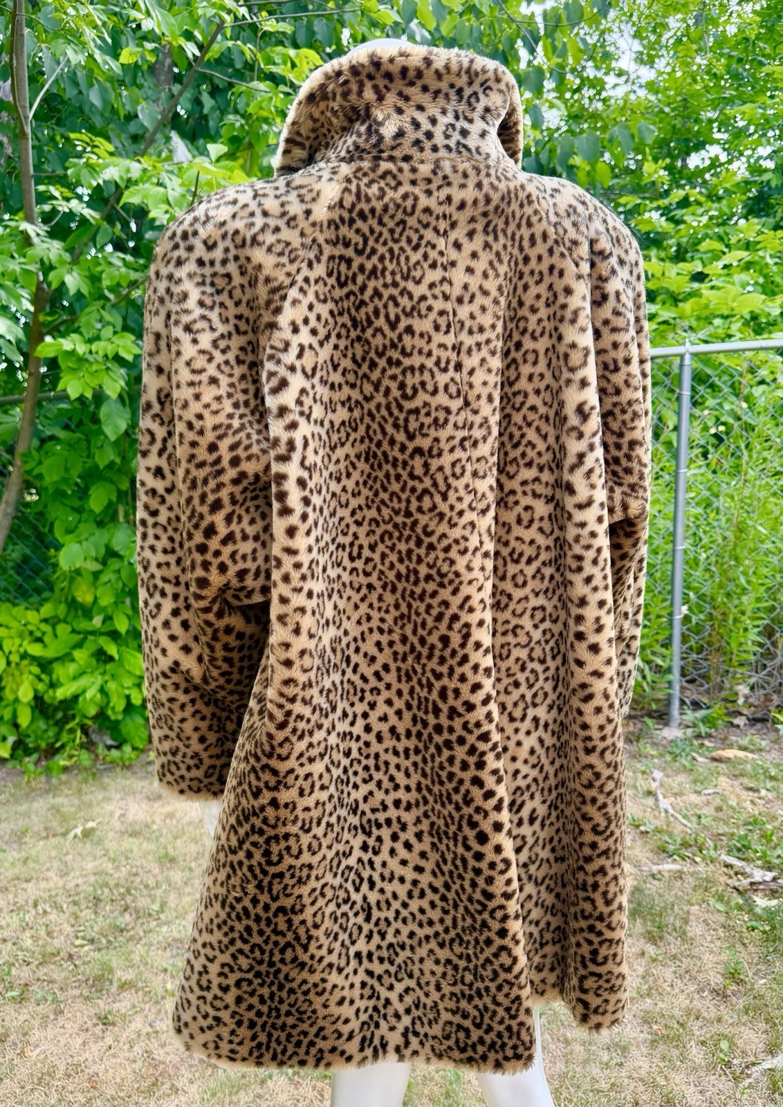 Vintage FAUX LEOPARD FUR Coat Teddy Bear Jacket 1980s 1990s M Donnybrook Short