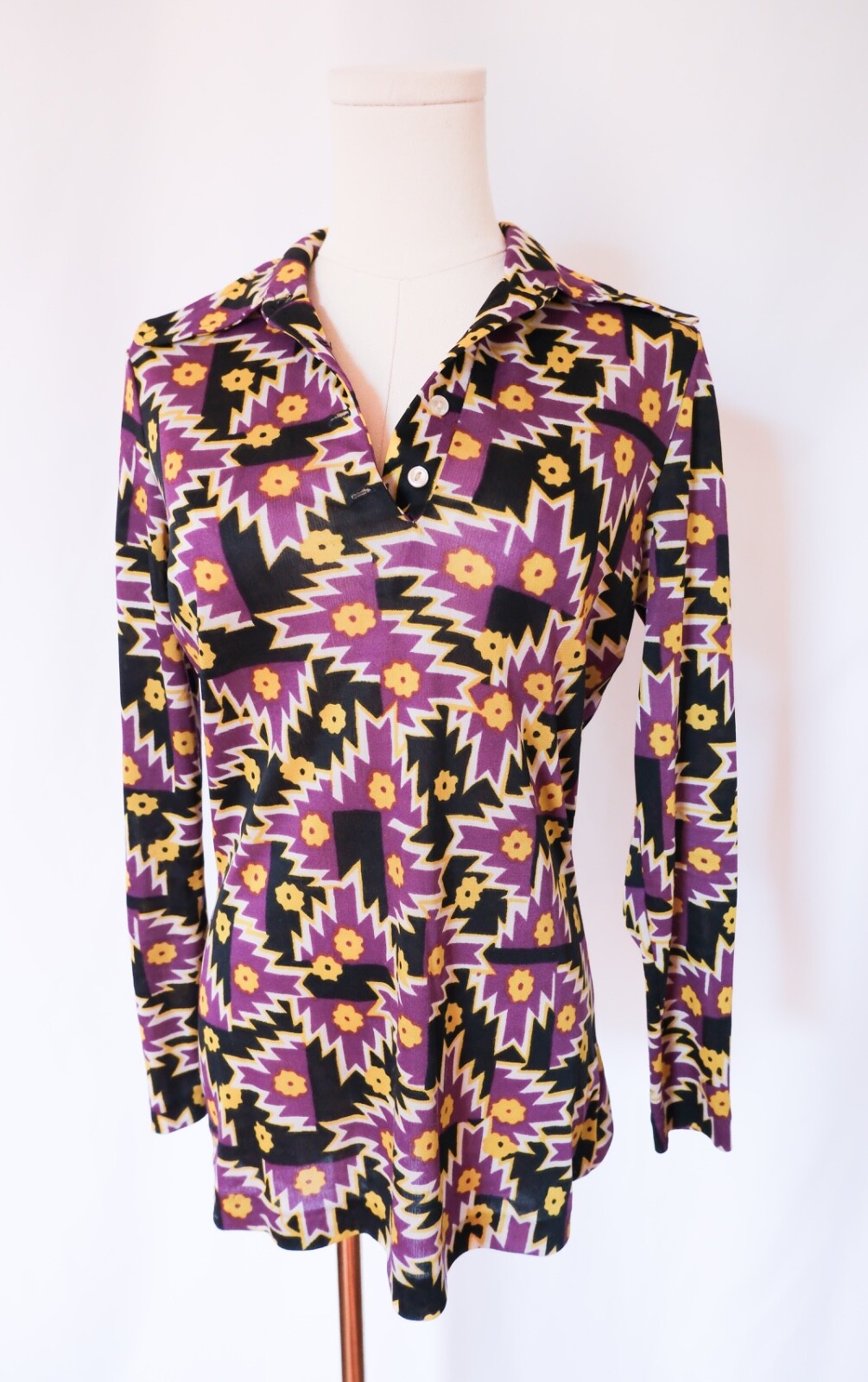 Vintage 70s Lightning Bolt Daisy Print Top Long Sleeve Blouse Black Purple Yello