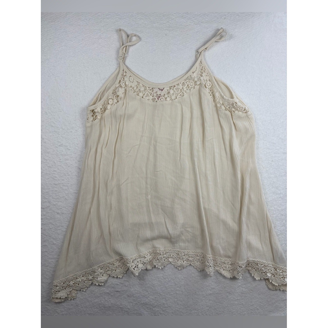 Mossimo Supply Co. Cream Crochet-Trim Spaghetti Strap Cami/Top XL