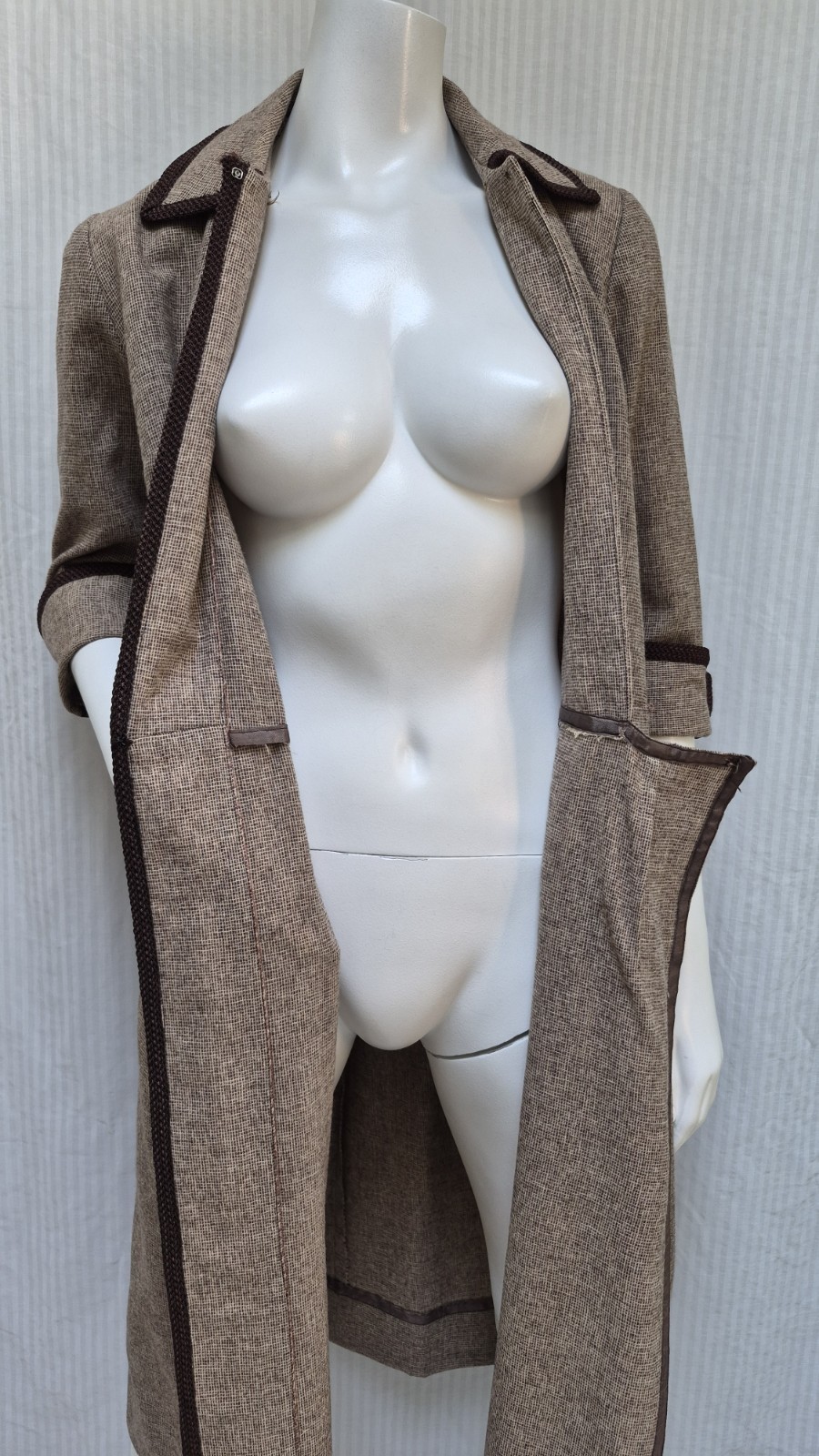 Vintage 1940/50’s Brown Tweed Wrap Dress Coat w/ Belt – Size M