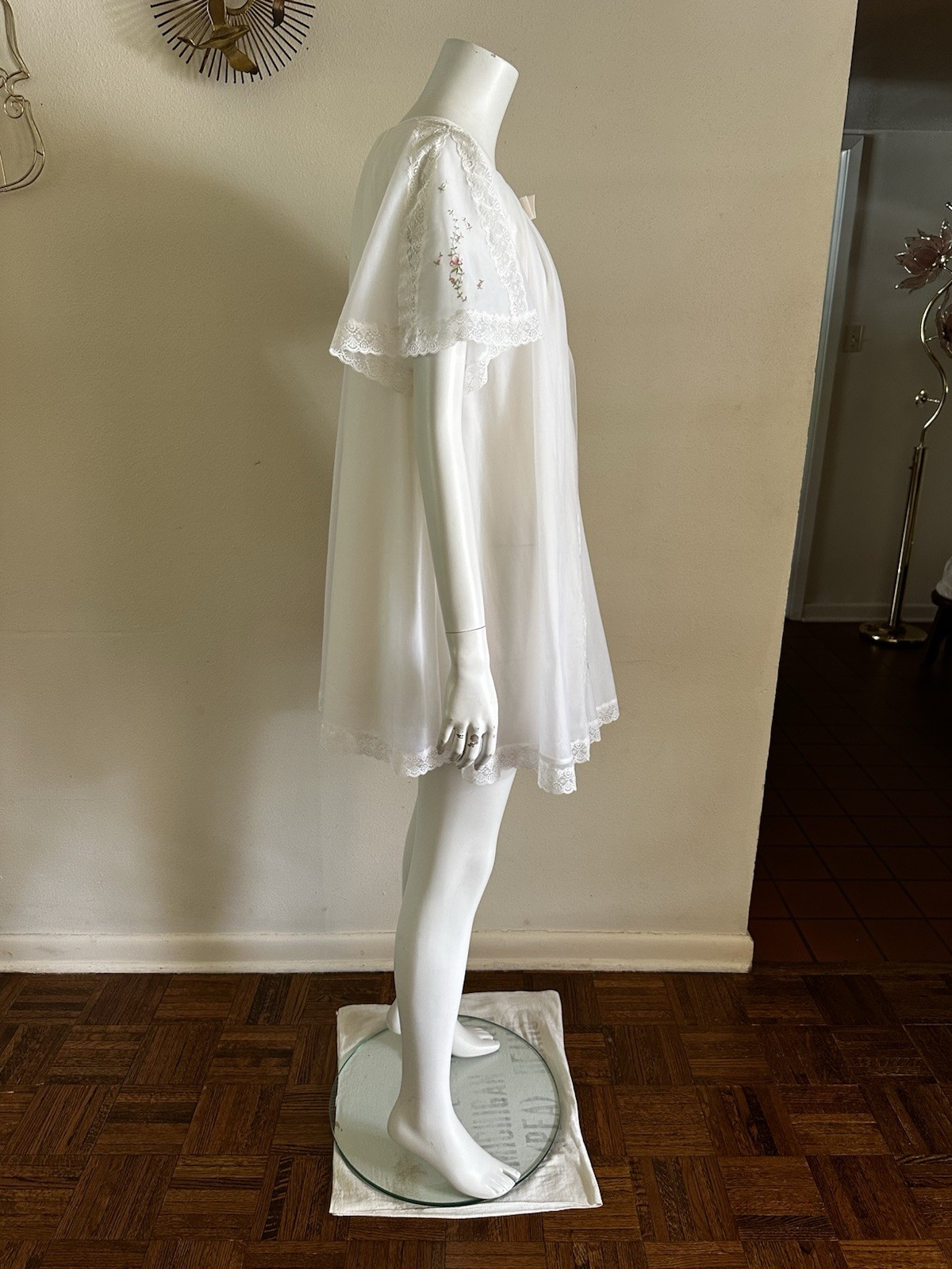 1960s Shadowline Nylon Peignoir Set M Babydoll Robe Lace Floral Sheer Boudoir