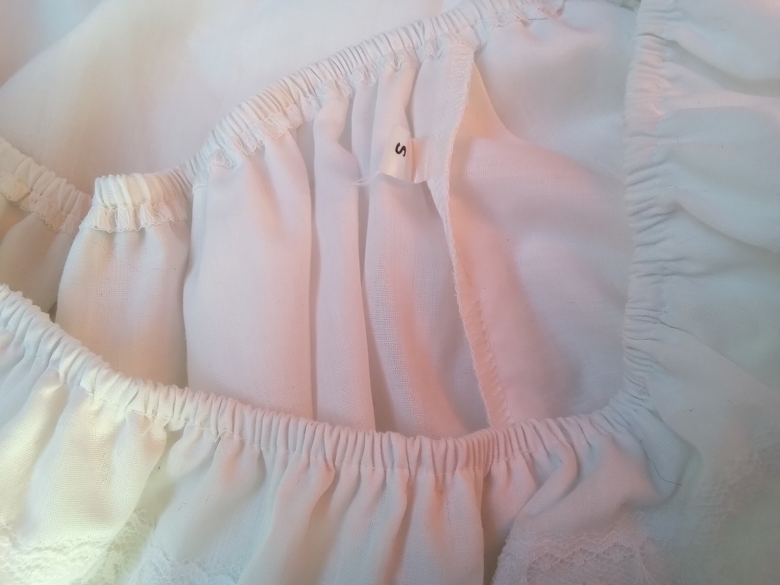 WHITE VTG WOMENS SQUARE DANCE FIESTA BLOUSE SZ 11 REG. CAREFREE FASHIONS…