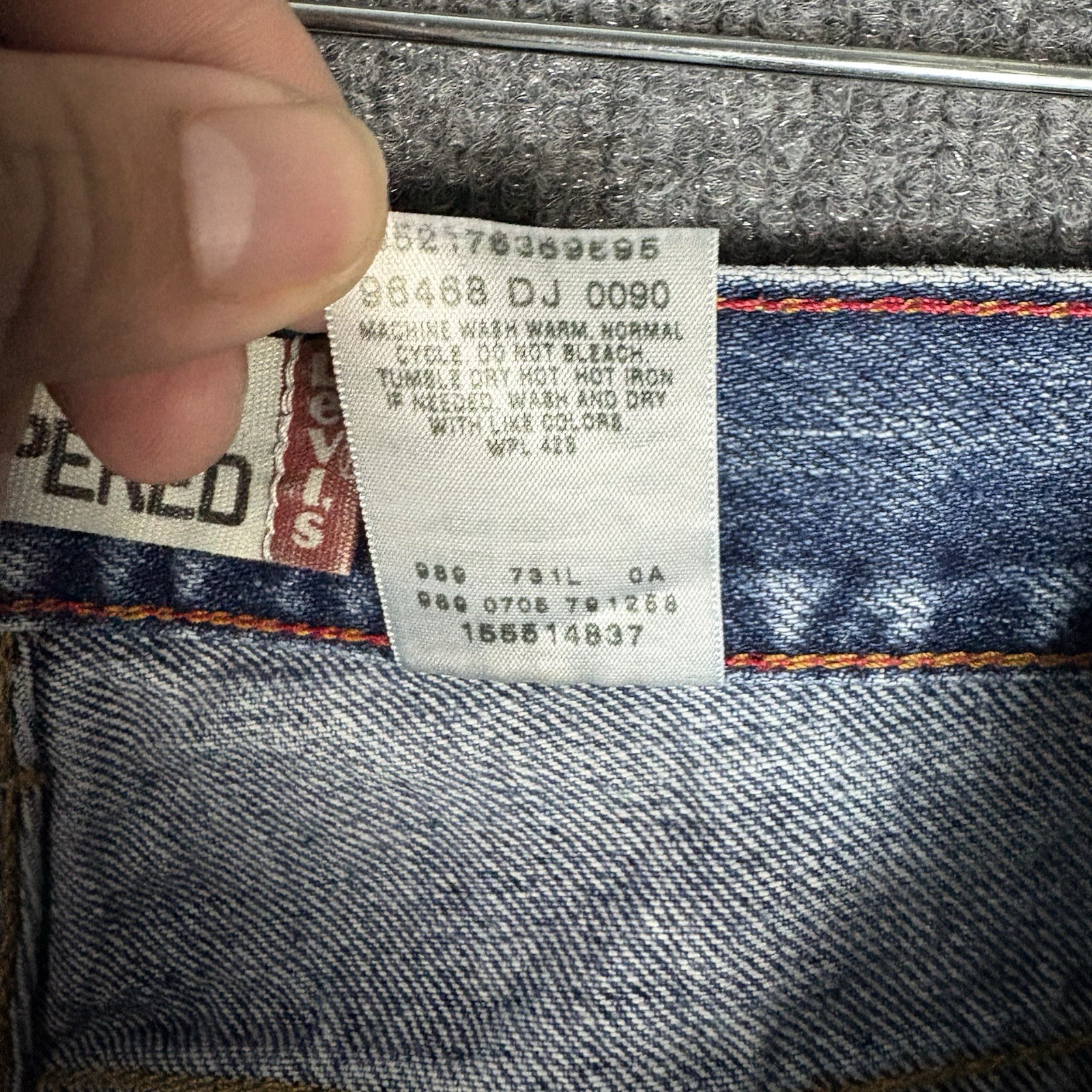 Levi’s 550 Youth Blue Jeans Relaxed fit Taper 14s Medium wash