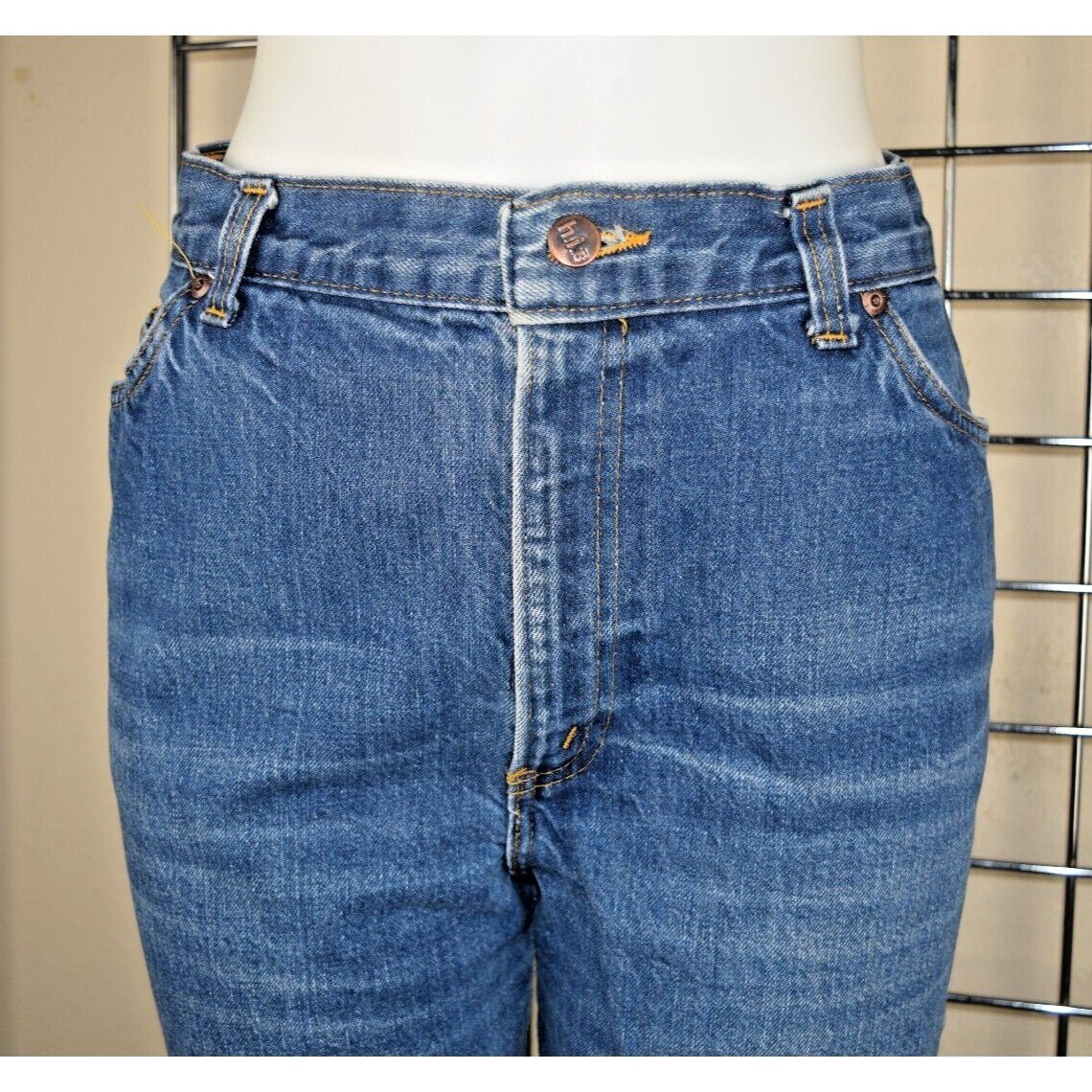 Vintage Chic by HIS Jeans 32 x 28 70s Classic Blue High Waist Boot Cut Made USA