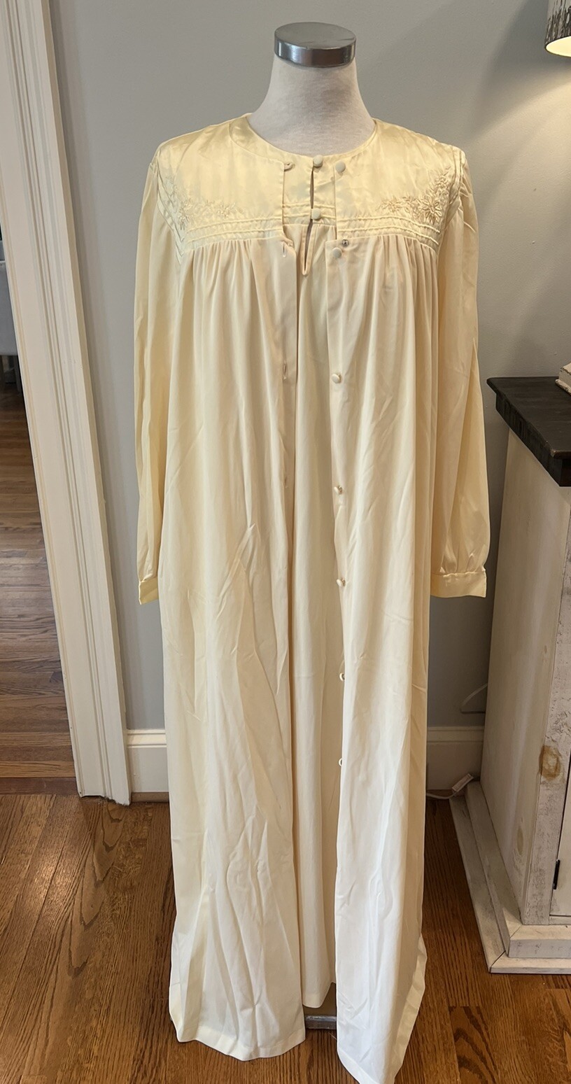 Vintage Sears Butter Yellow Peignoir Set Long Gown & Robe Lingerie Set S/M 36/38