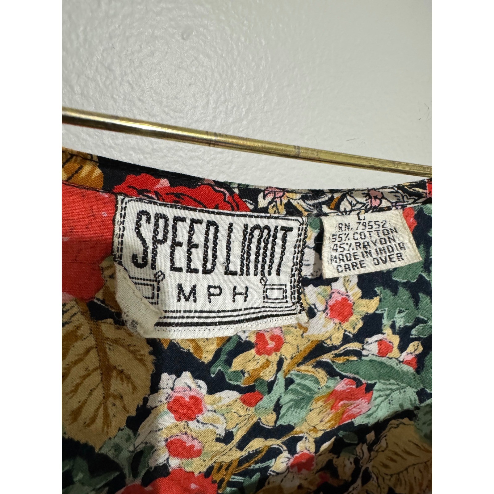 Speed Limit MPH Vintage Floral Beaded Crop Top Sheer Mesh Sleeves Womens Large