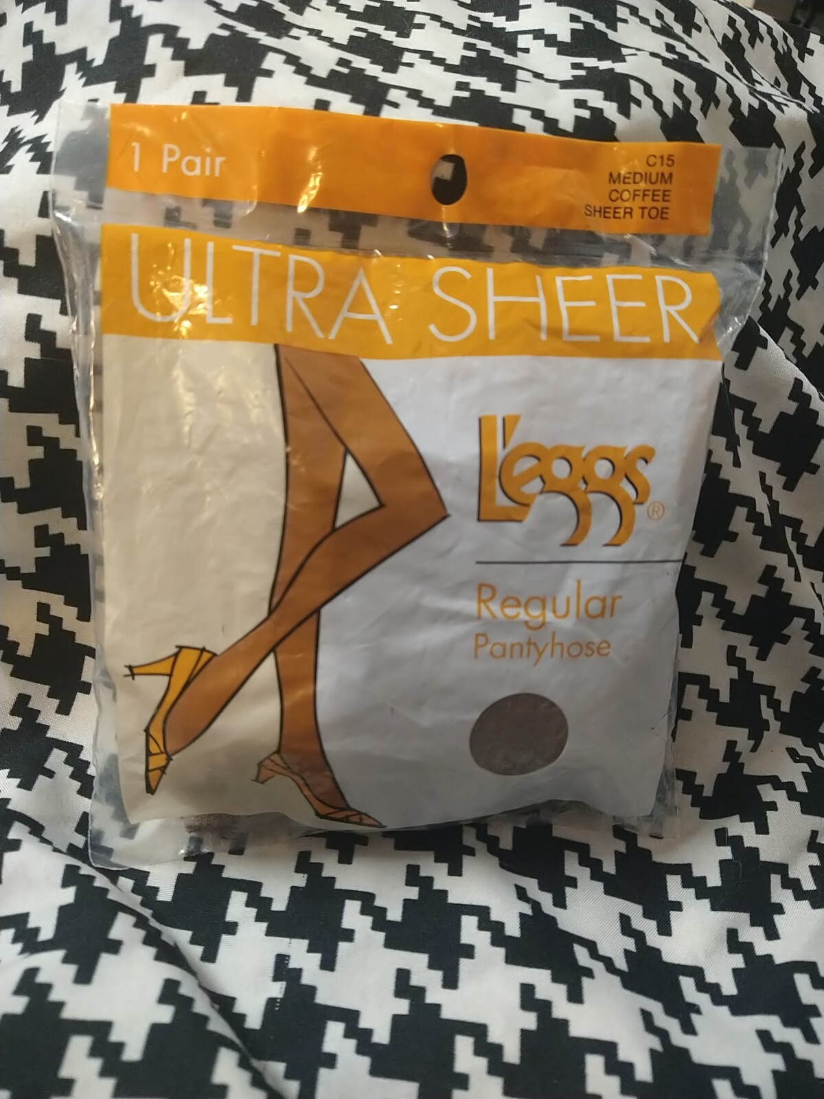 L’eggs Ultra Sheer Pantyhose Medium/Coffee Size C15 *New In Bag*