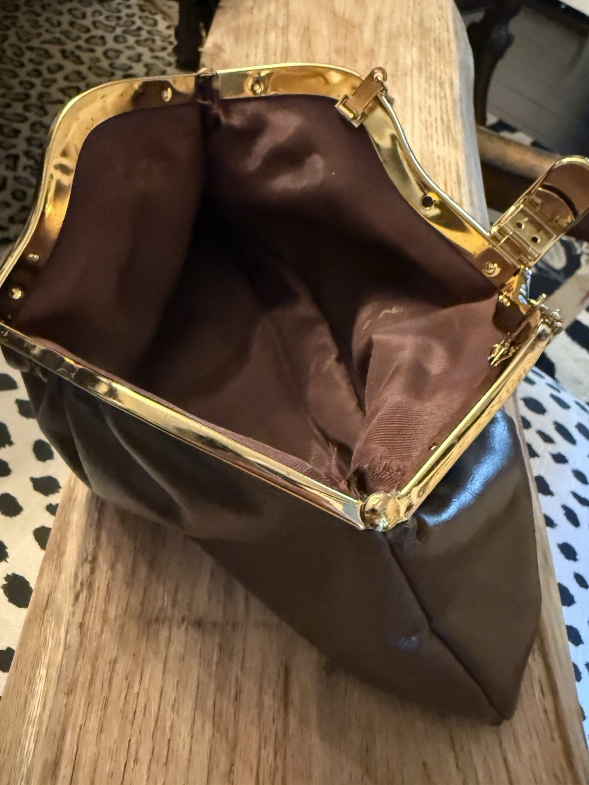 VTG HL USA Brown Chocolate Clutch Shoulder Strap Purse Gorgeous