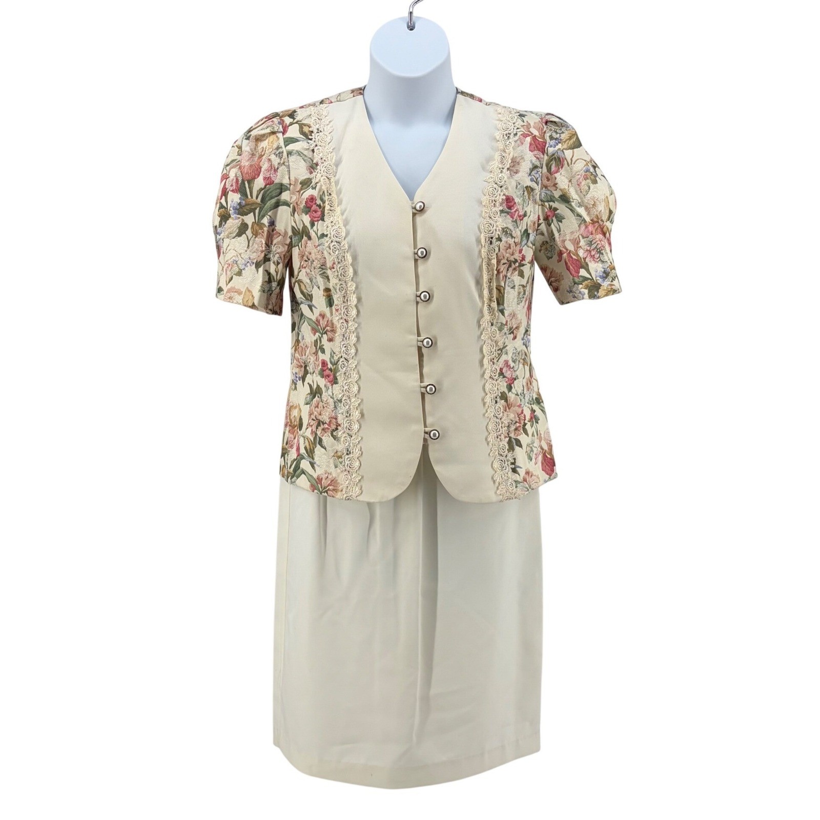 Skirt Suit Women 10/12P Cream Floral Tapestry Lace Vintage USA Made Cottagecore