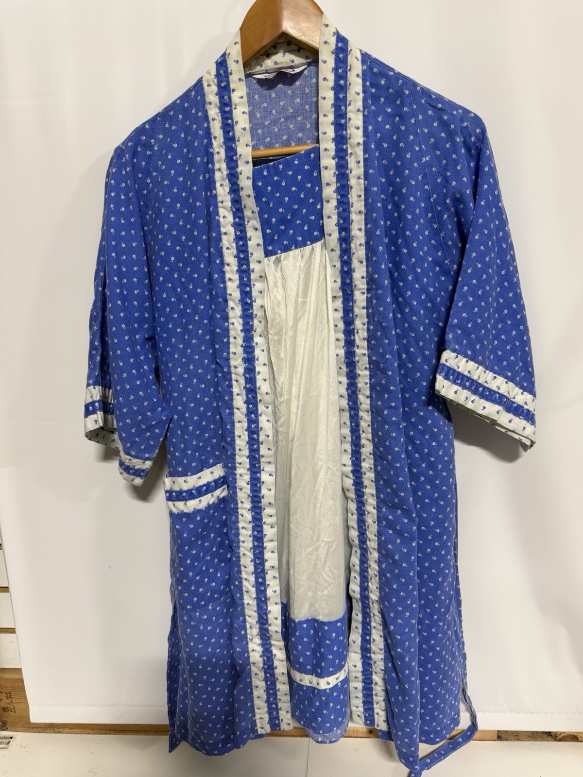 Vintage 70s Sears JR Bazaar Women’s Large/ 11 Flower Nightgown With Robe