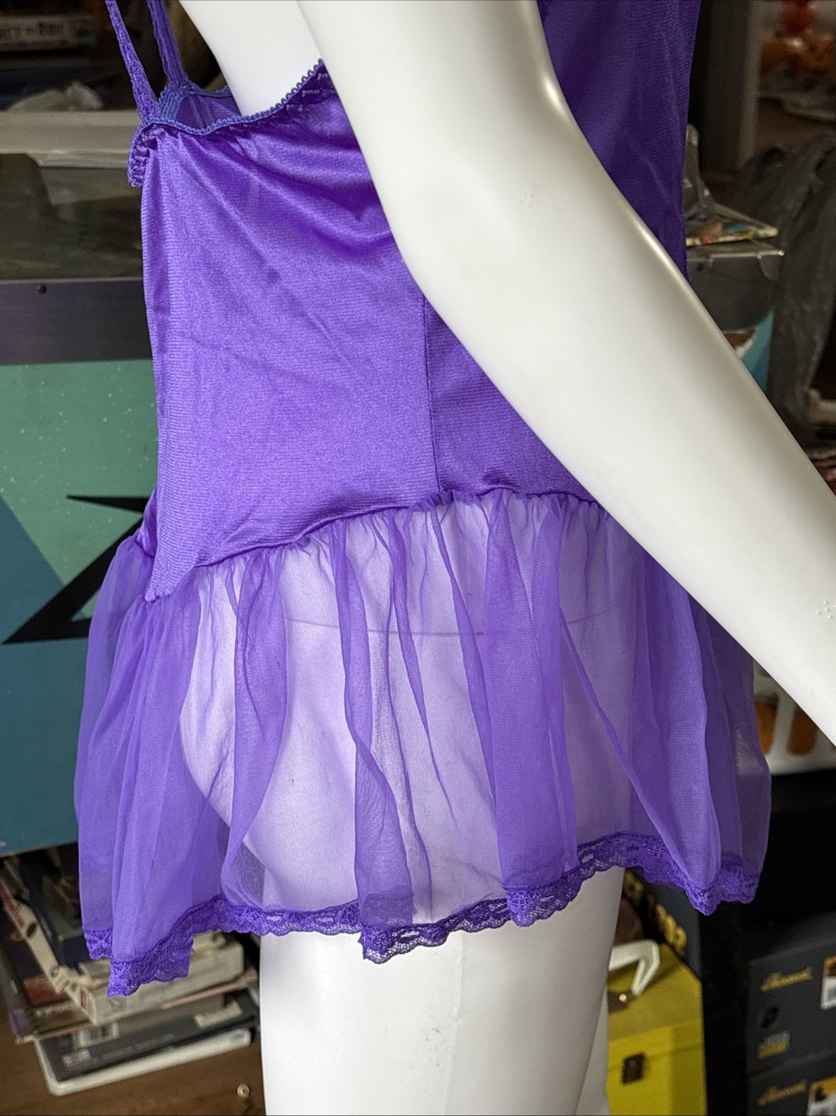 VTG Lingerie 80s 90s Medium Purple Nylon Unbranded Lace and Mesh Babydoll 32″