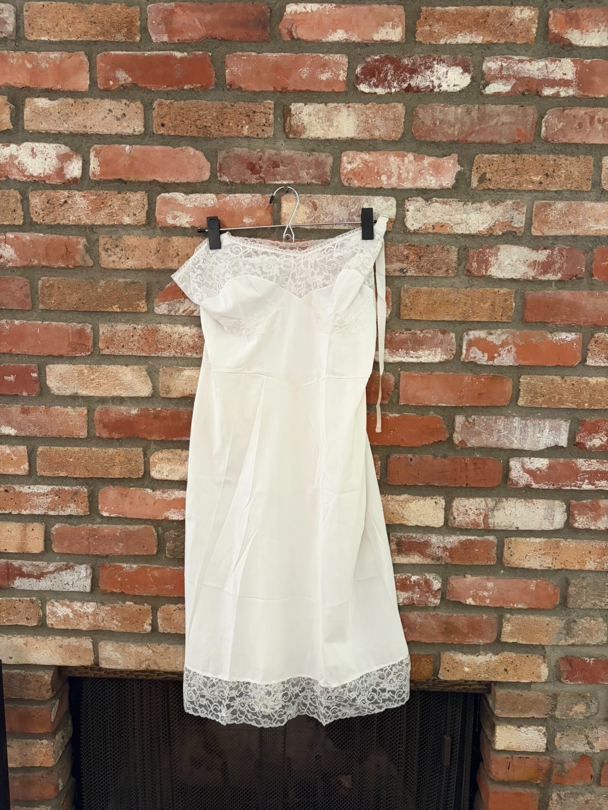 Lot of 11 Vintage 1960s Laros Full Slips, All Sz 38, Amazing Variety of Colors!