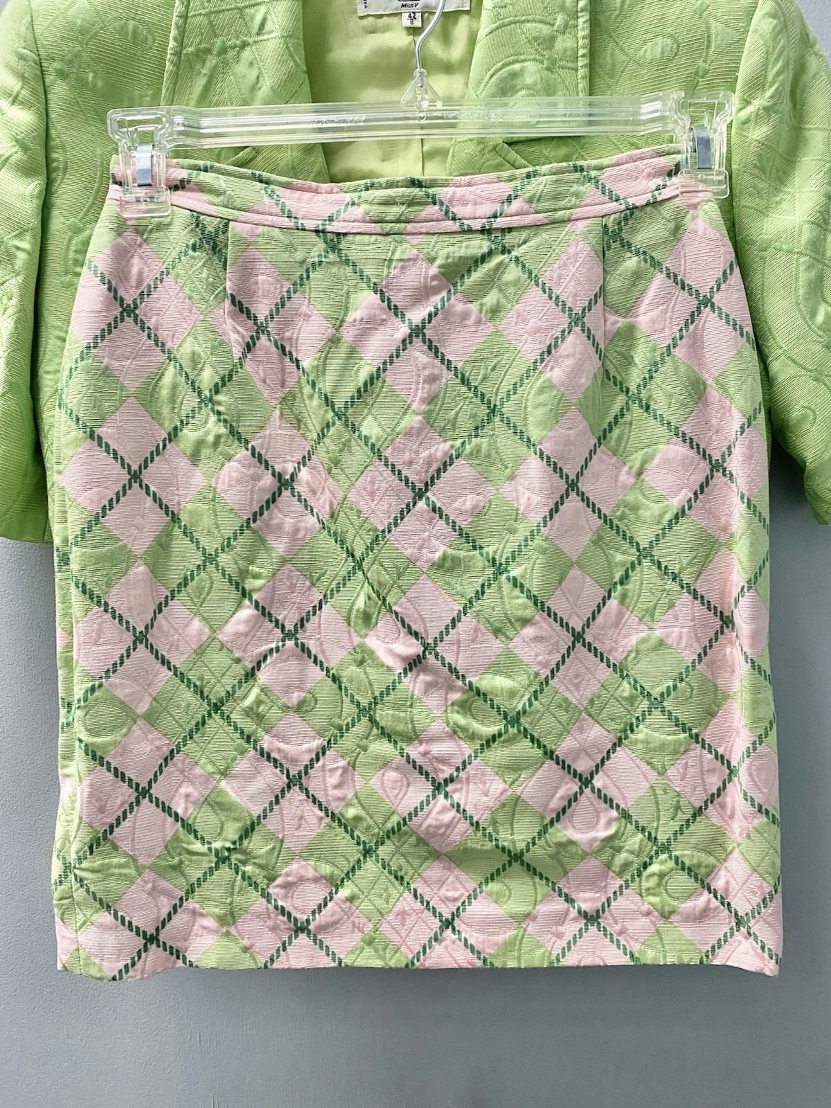 Vintage Valentino Miss V Green and Pink S/S Skirt Suit Cotton & Silk 42/8