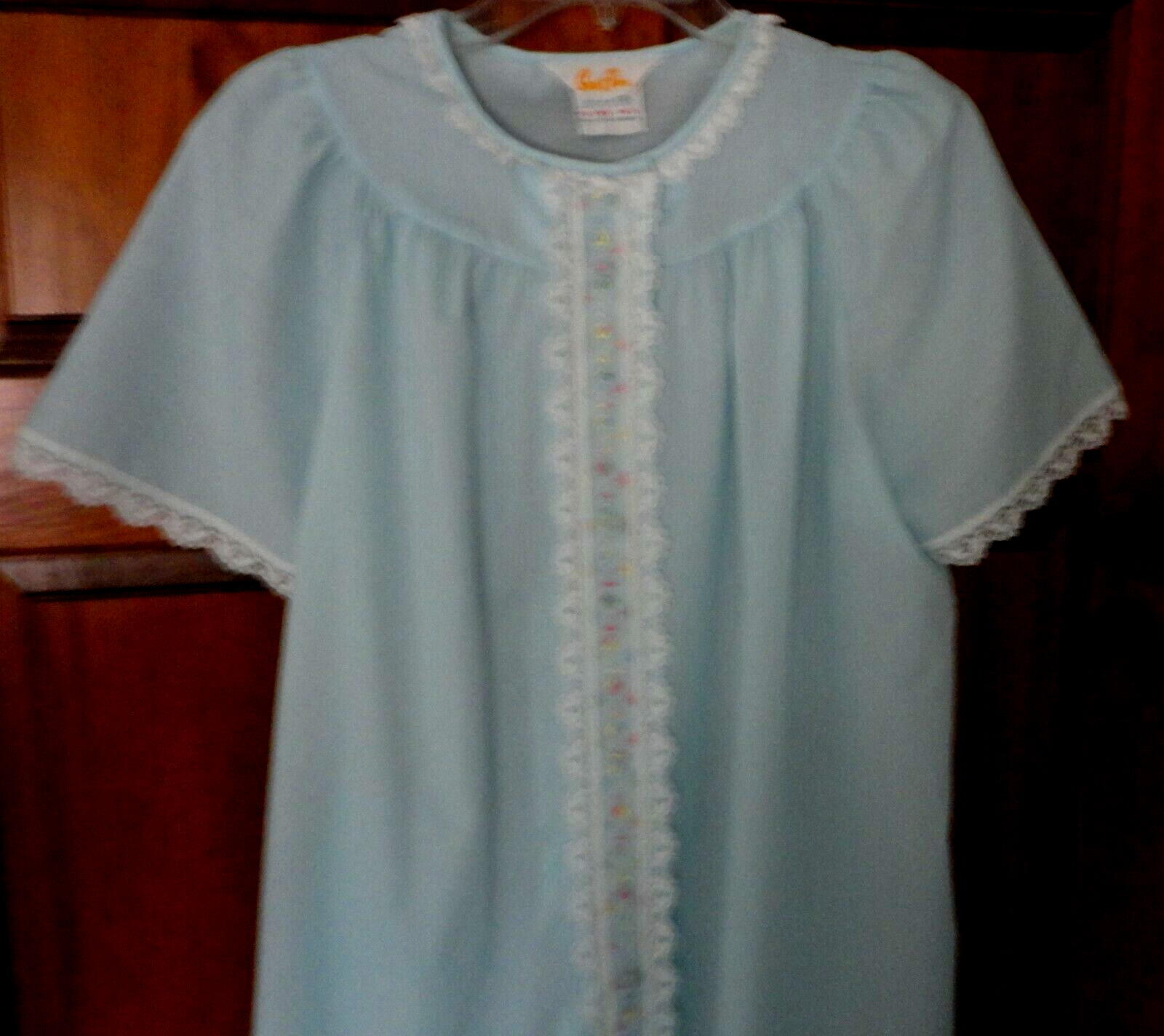 Vintage Smart Time Robe Poly And Cotton Size 14 Snap Front Closure Embroidery
