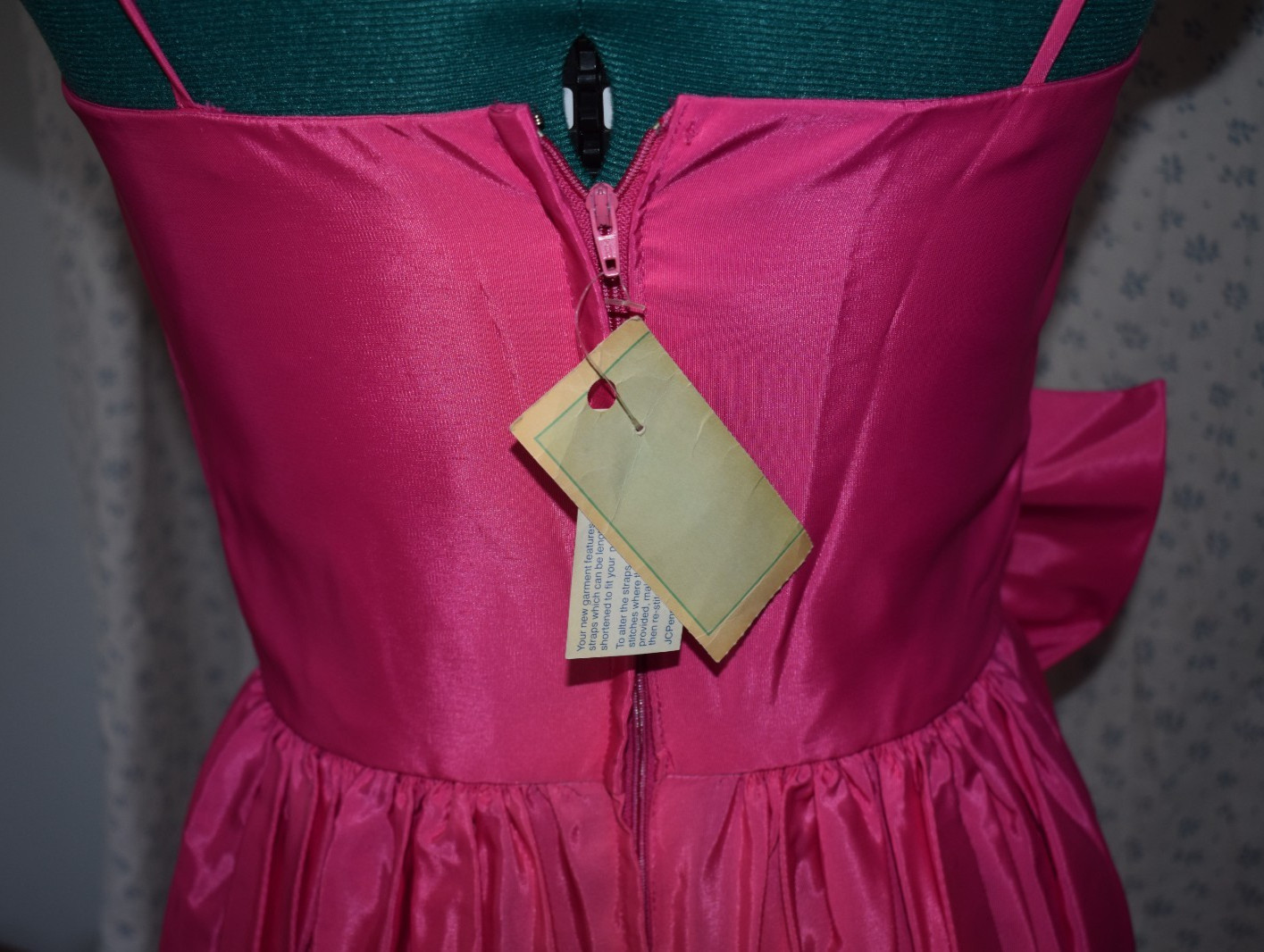 JCPenny Vintage Juniors 9 Hot Pink Long Prom Party Dress Taffeta Floor Length