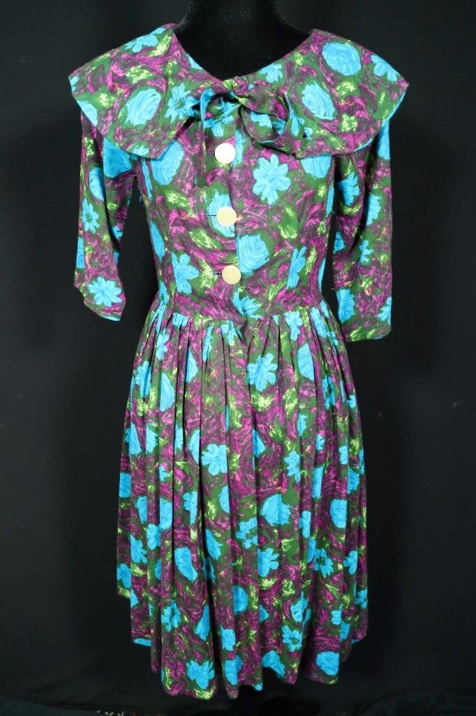 Rare Vintage 1950’s-1960’s Vivid Cotton Floral Print Dress Size 4+