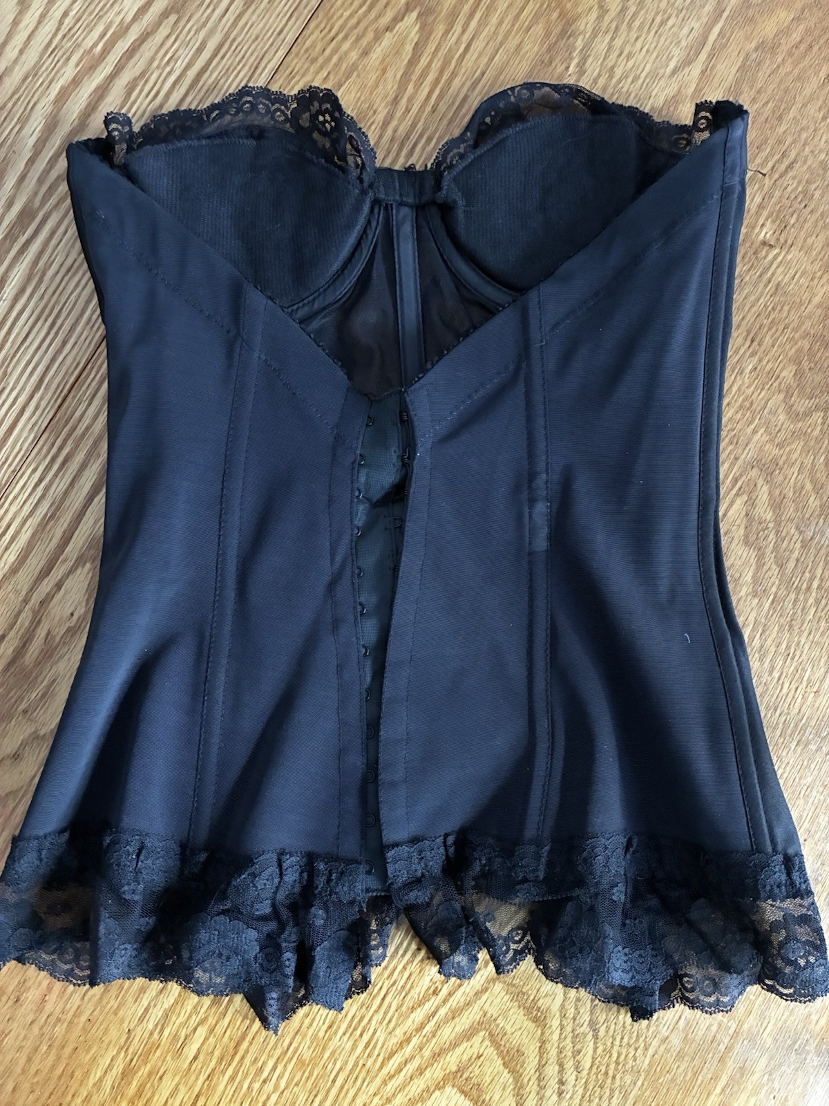 90s JC Penney Black Lace Bustier Size 34C Latch Back