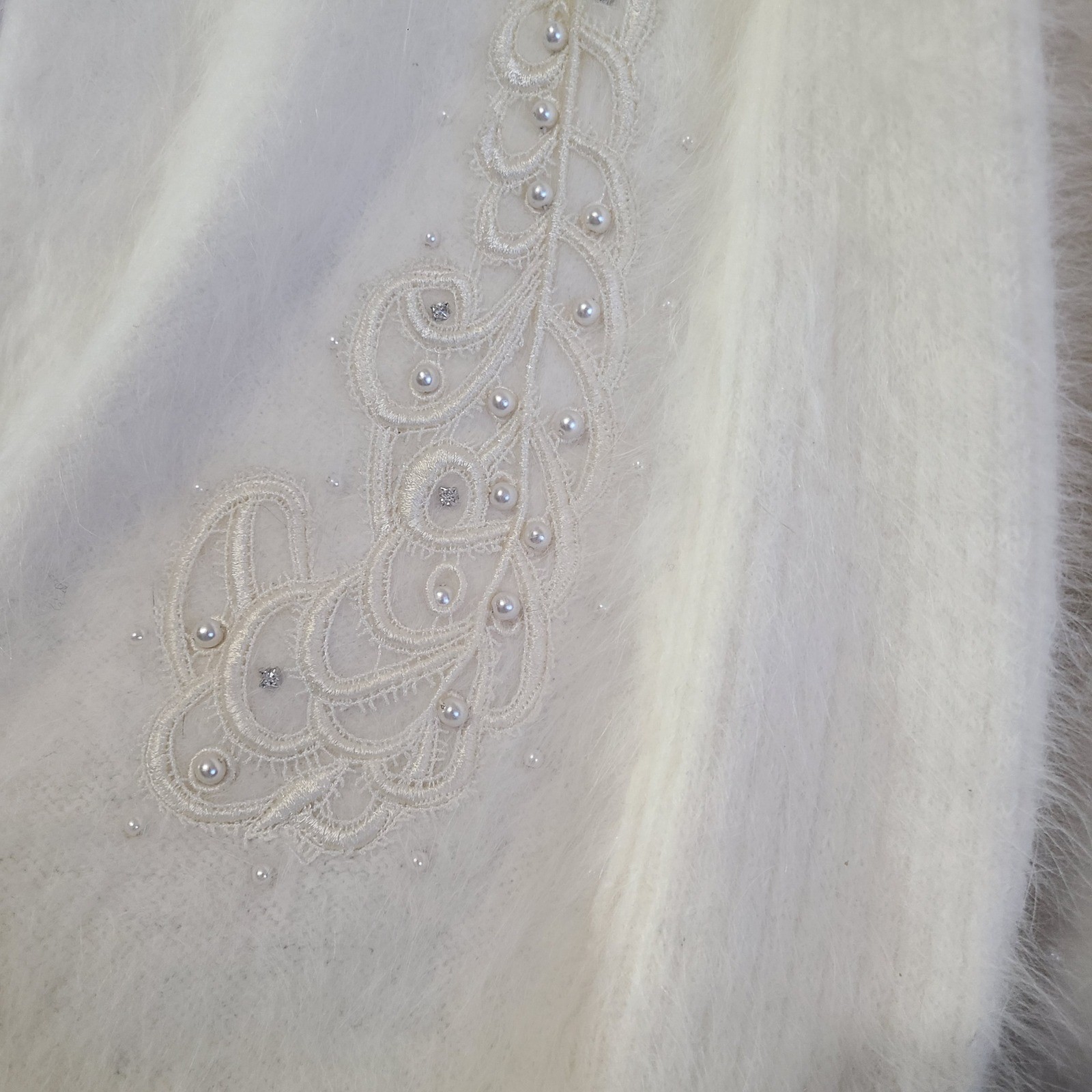 Vintage Lee Sands Angora Rabbit Cardigan Womens L Cream White Beaded Embroidered