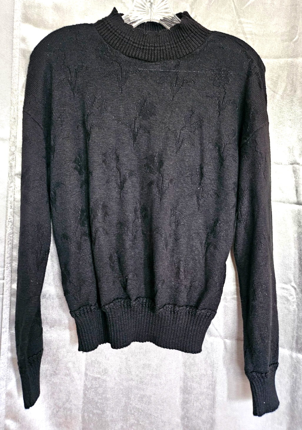 Vtg Kenneth Too Unisex Men /woman knit Sweater Large USA Black Floral