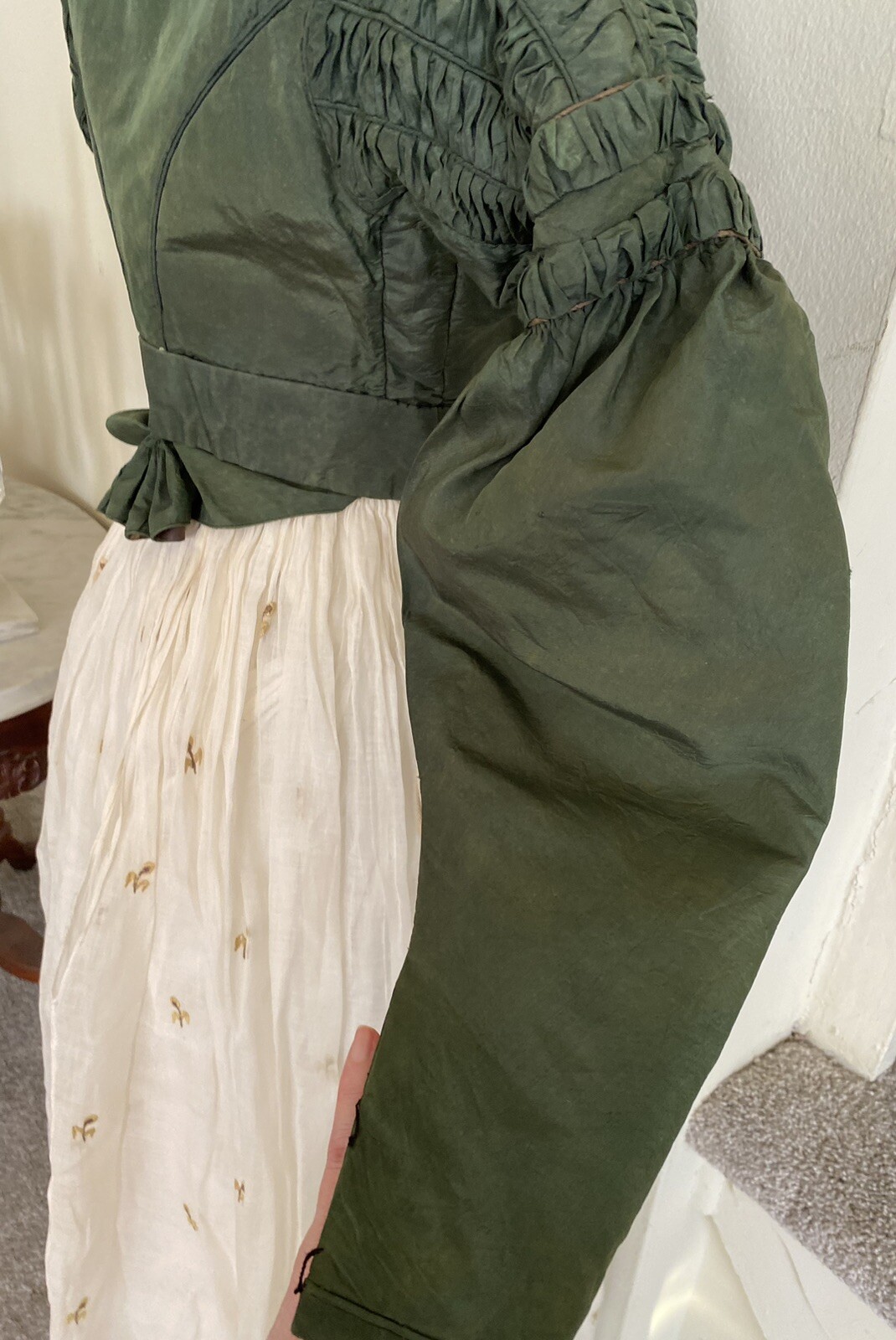 Rarest 1825 Regency Spencer Jacket Rich Emerald „Arsenic” Green Museum Quality!