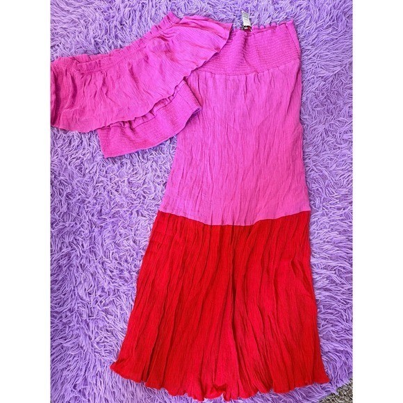 Vici dolls Flying tomato 2 piece skirt and top set pink and red size medium