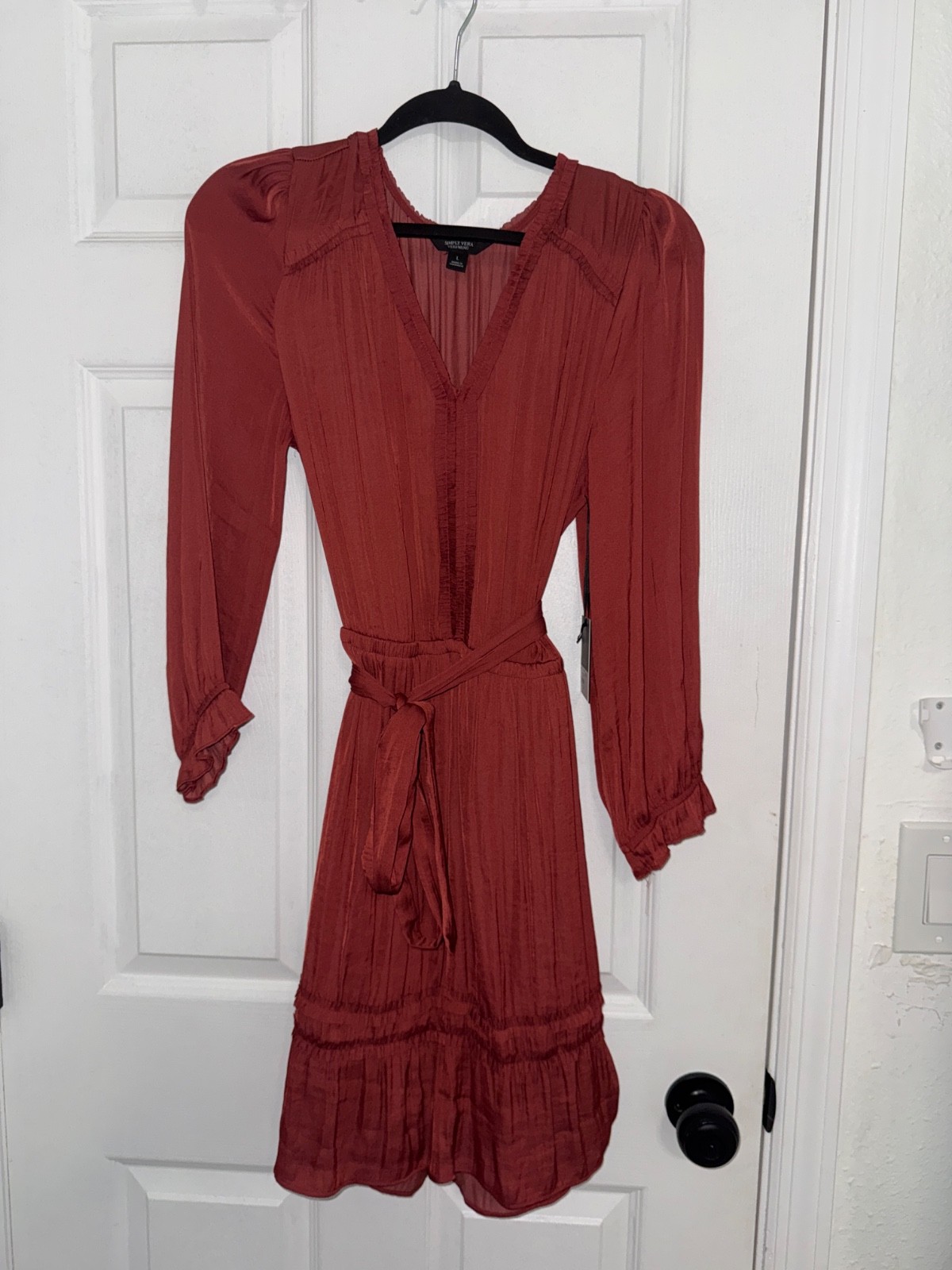 NWT Vera wang Large V-Neck Pleated Waist Dress balloon long sleeve mocked