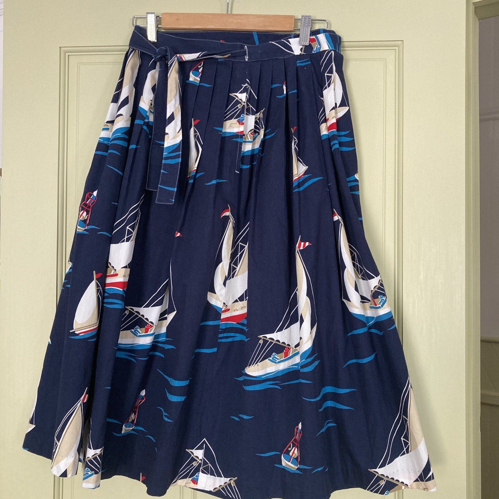 JG Hook US 4 Vintage Cotton Skirt Made In Hong Kong Very Nice