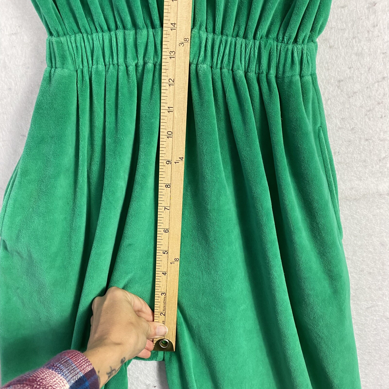 VTG Green Velour Jumpsuit Button Up Long Sleeve S 80s 90s Pockets High Rise