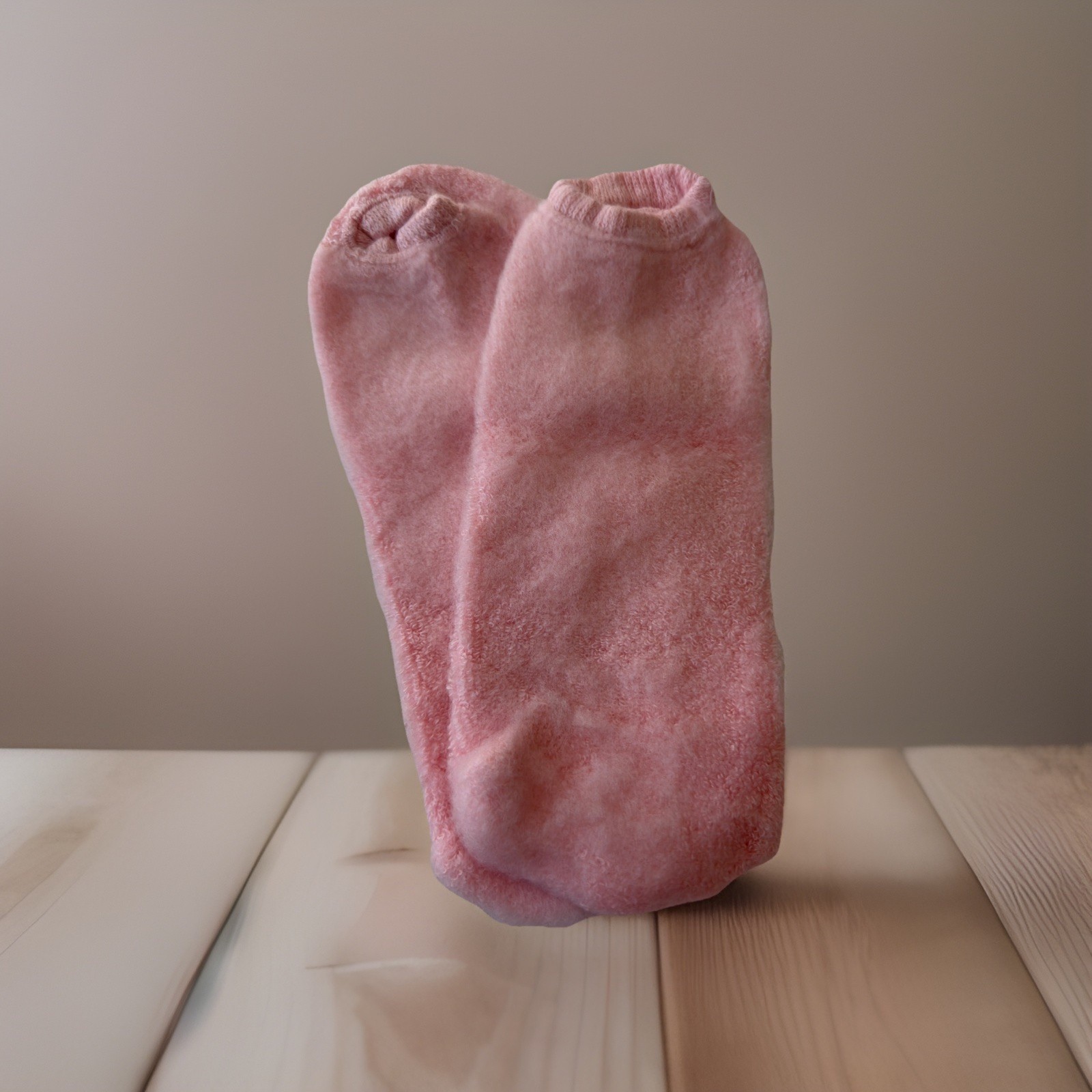 VTG Socks 80’s Fuzzy Feet 70s Baby Pink Low Cut Acrylic Blend Size 8-10 USA.