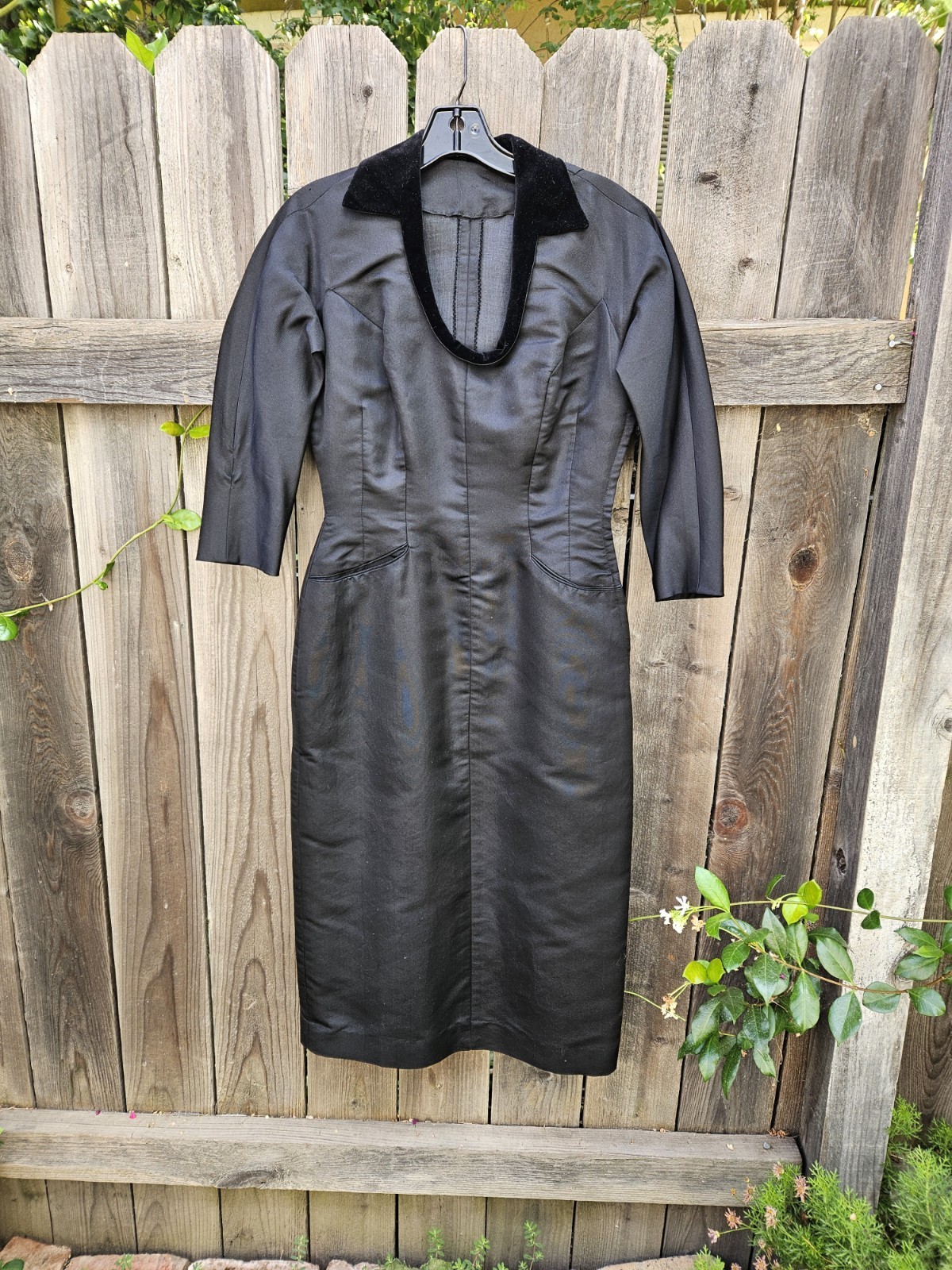 VTG 1950s Black Rayon Faille Hourglass Wiggle Dress Med