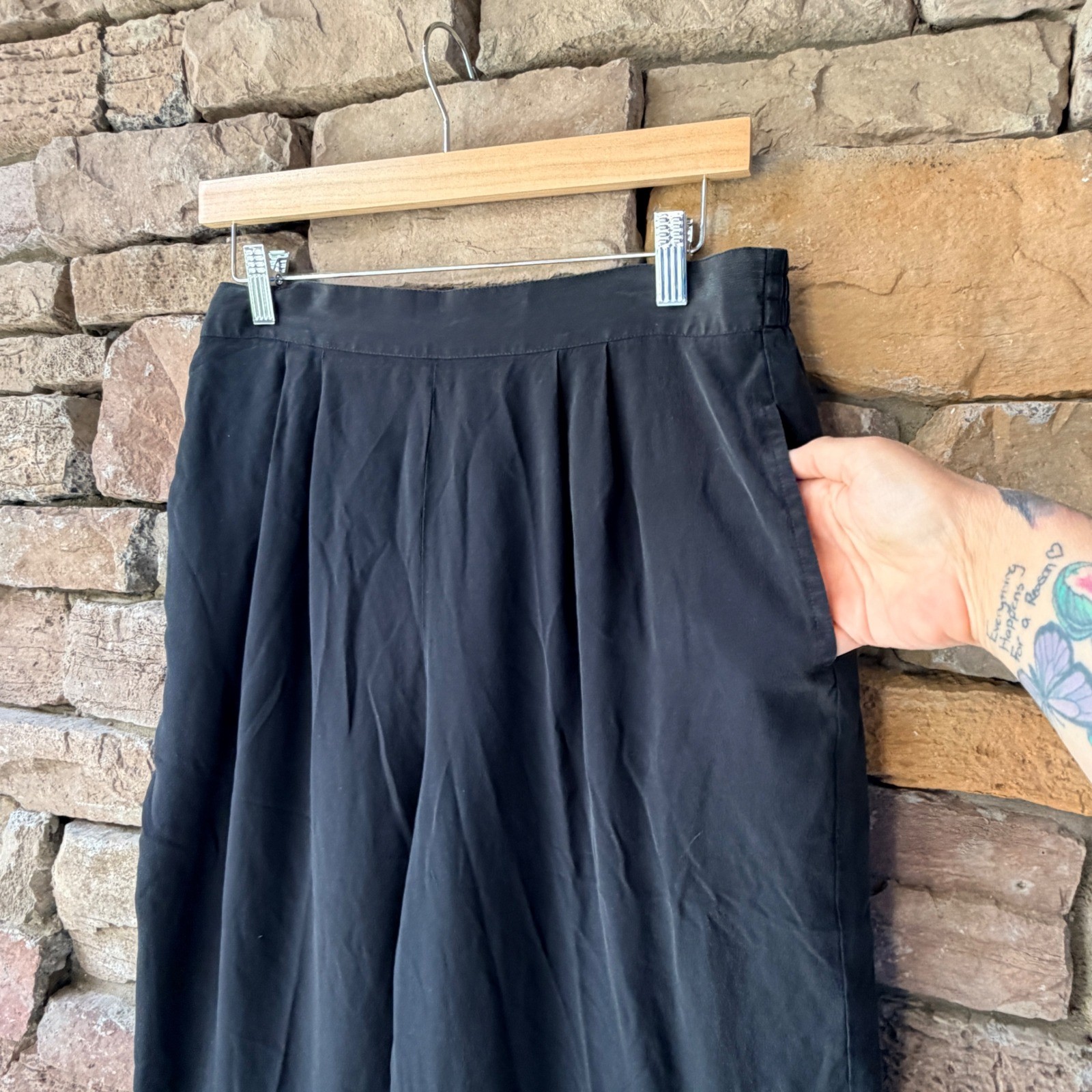 VTG I.B. Diffusion Women 12 Black Silk Pleated High Waist Tapered Trouser Pants