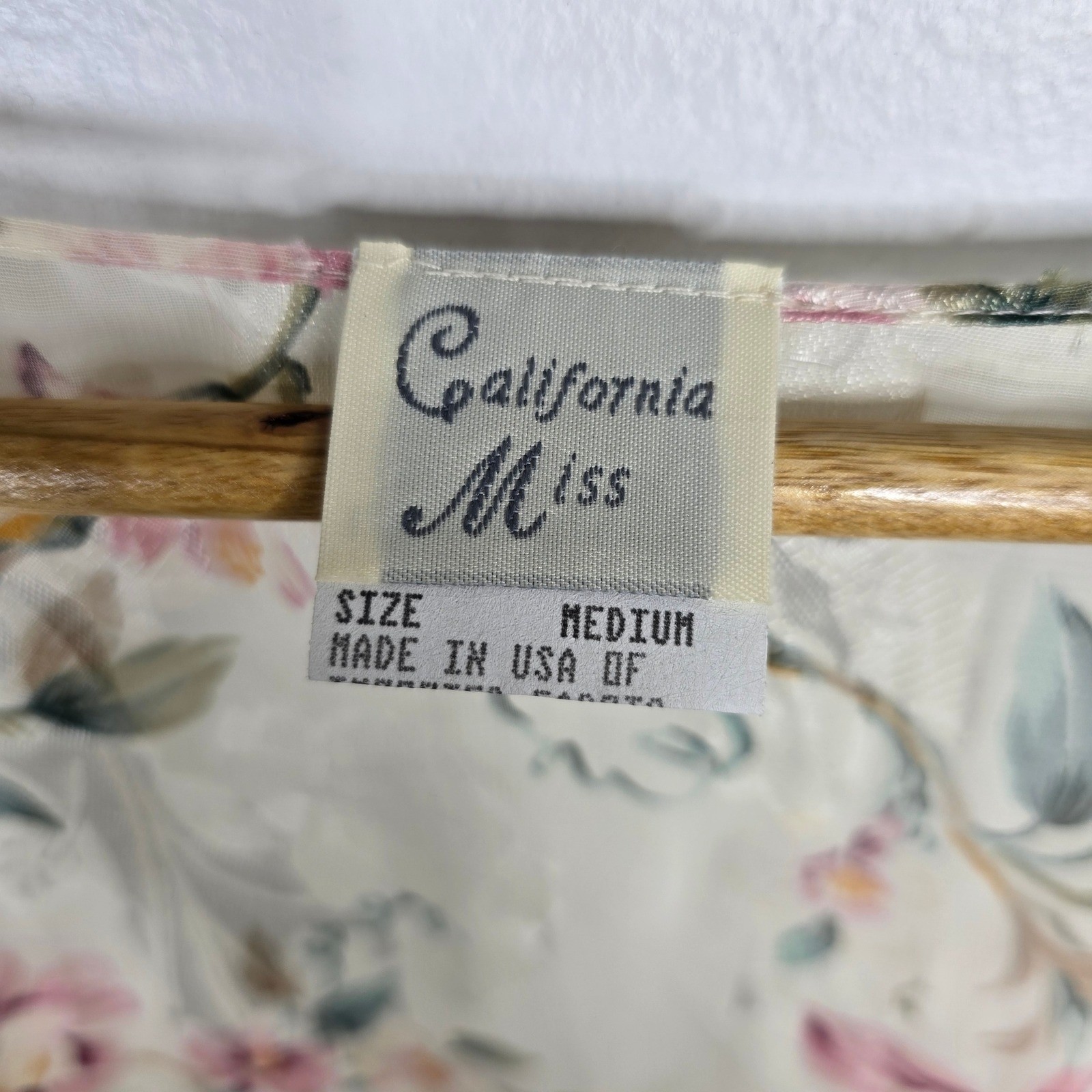 Vintage California Miss Medium Floral Kimono Topper Duster Sheer Lightweight