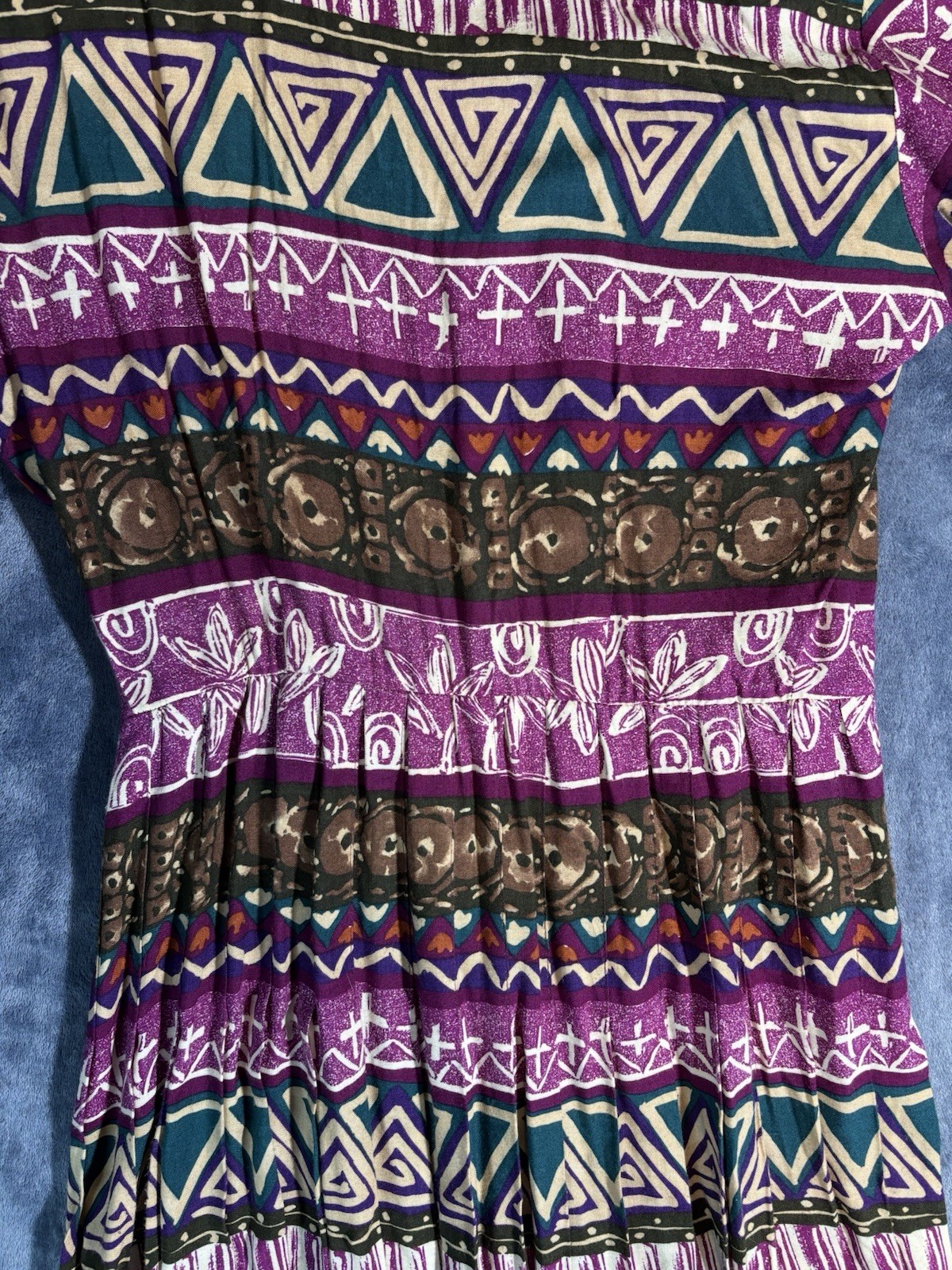 RabbitRabbit Geometric Multicolor Pink Rayon 90s Vintage Dress with Belt Size 12