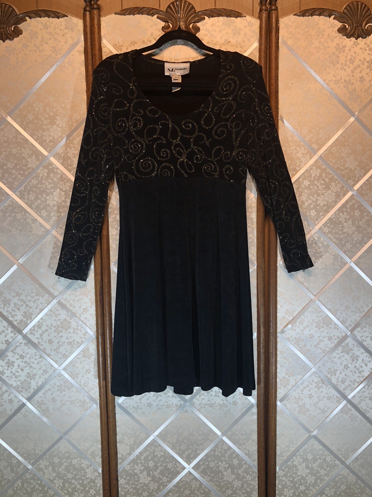 Vintage S. L. FASHIONS Black Long Sleeve Mini Dress W/Sparkly Gold Accents~M