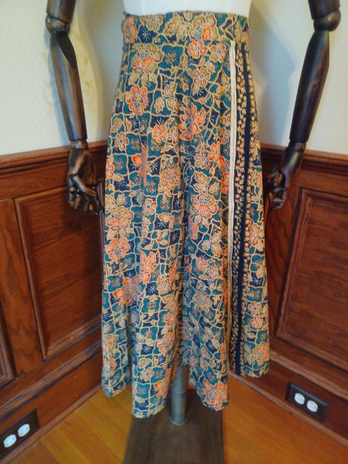 Vintage 1970s 100% Cotton Batik Print Blue and Brown Boho Midi Skirt