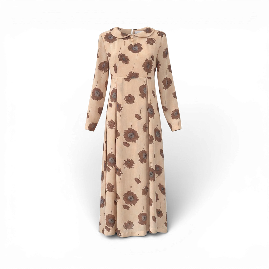 Vintage floral pattern maxi dress with Peter Pan collar