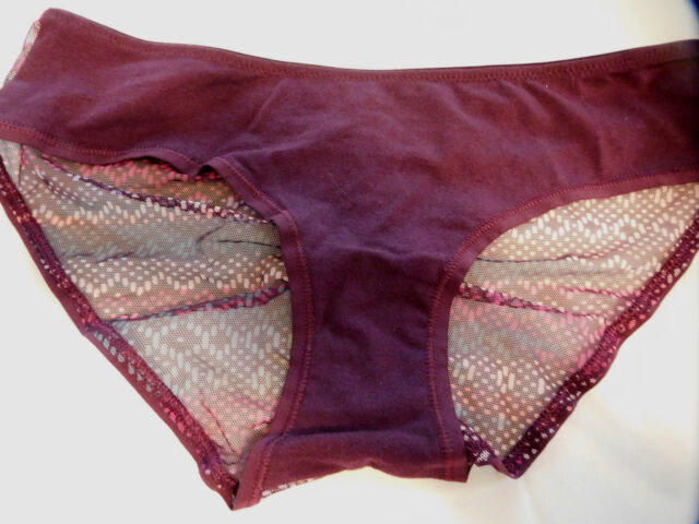 New Victoria’s Secret🎀Cheek Fit 🎀Hiphugger 🎀Size XS, S