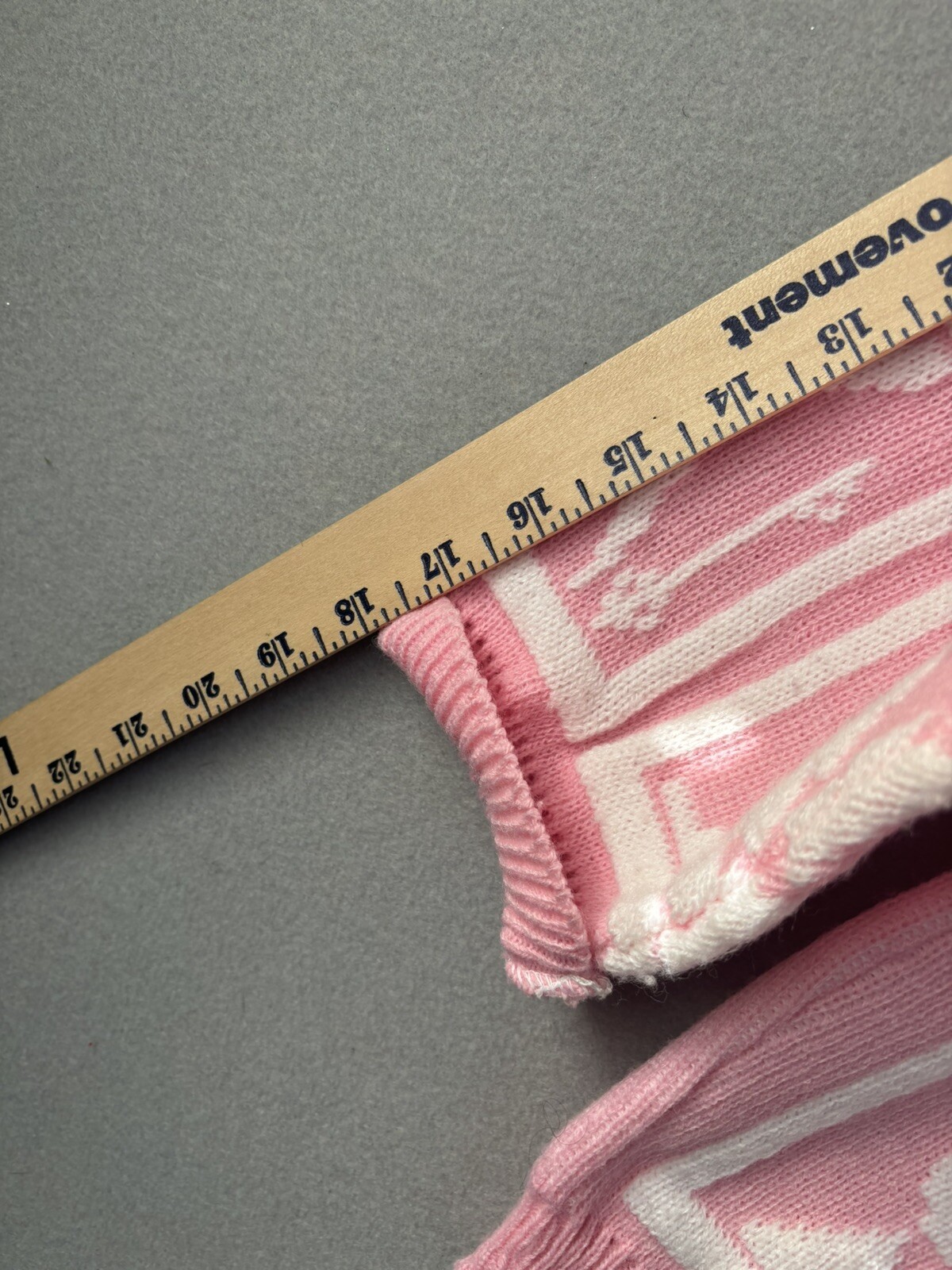 Vintage 80’s Adele Knitwear Sweater Women’s M/L Pink USA 3392