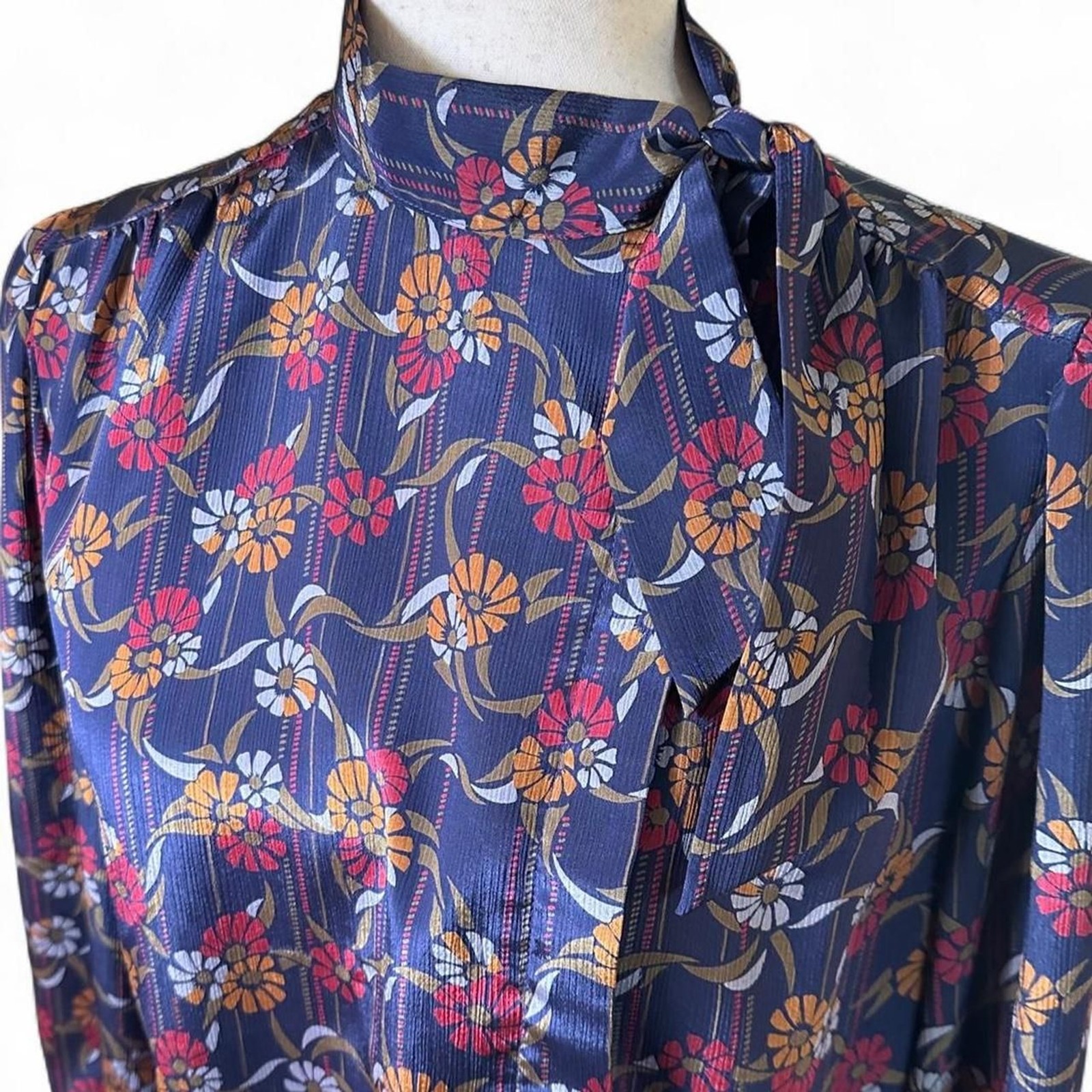 True Vintage 70s Panther Bow Mock Neck Lightweight Navy Floral Blouse