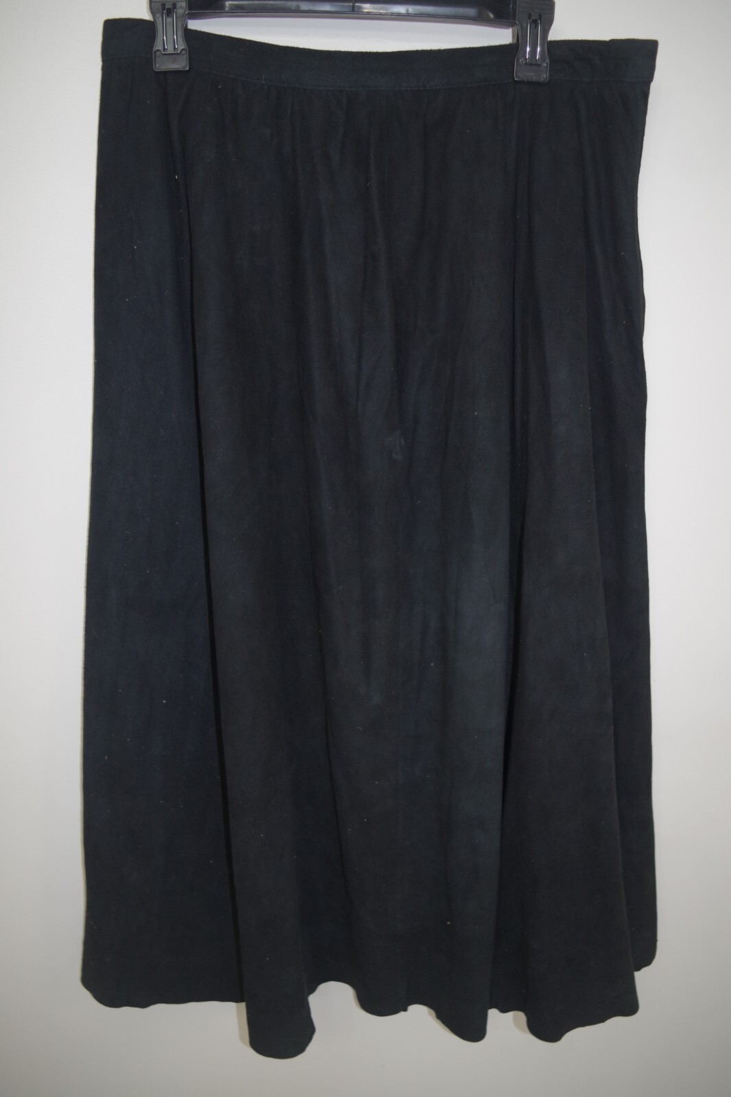 C11 VIVIENNE TAM Black Soft Suede Leather Flared Mid Length Skirt 16 Lined