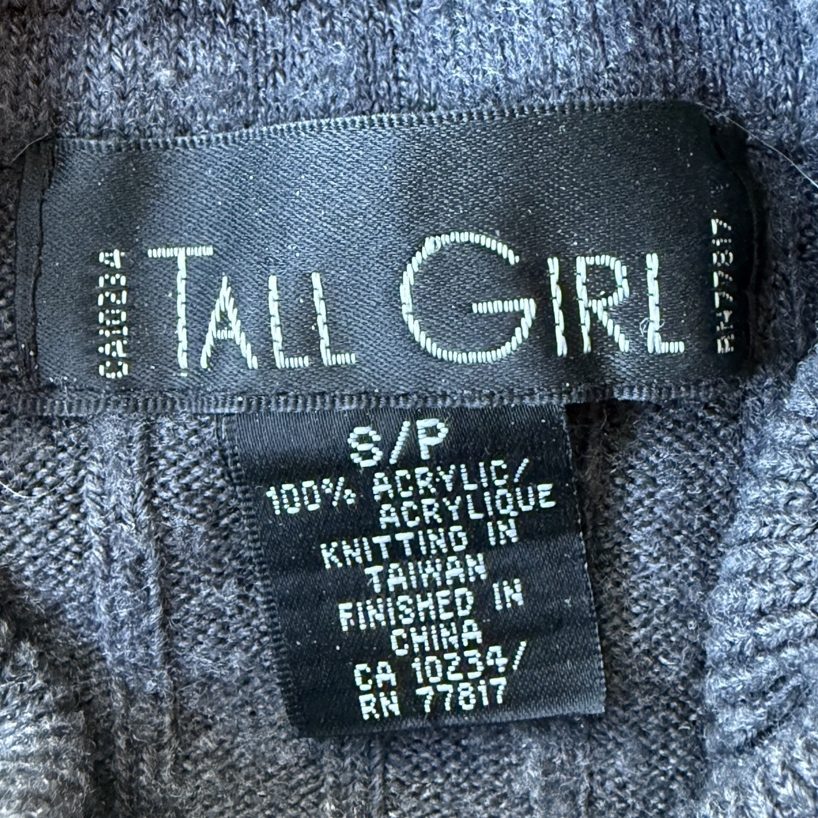 Tall Girl turtleneck sweater Womens Sz S Gray long sleeves B-45