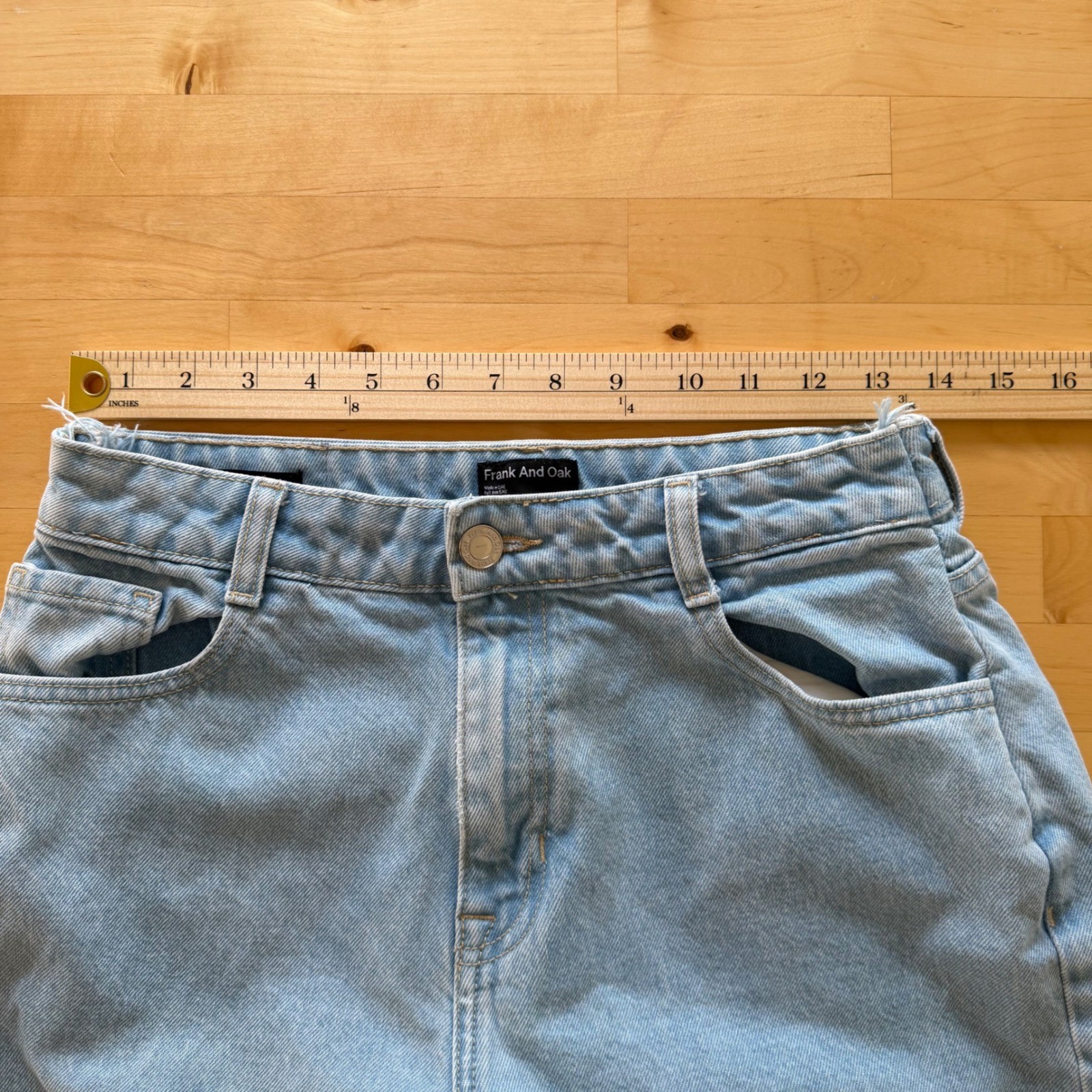 Frank & Oak „Patti” Light Wash Straight Leg Jeans Size 29 Minimalist 90s Vintage
