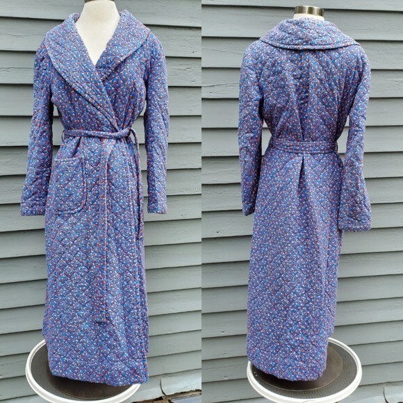 Vintage 70s Handmade Blue Red Apple Quilted Belted Housecoat Robe Trench Coat